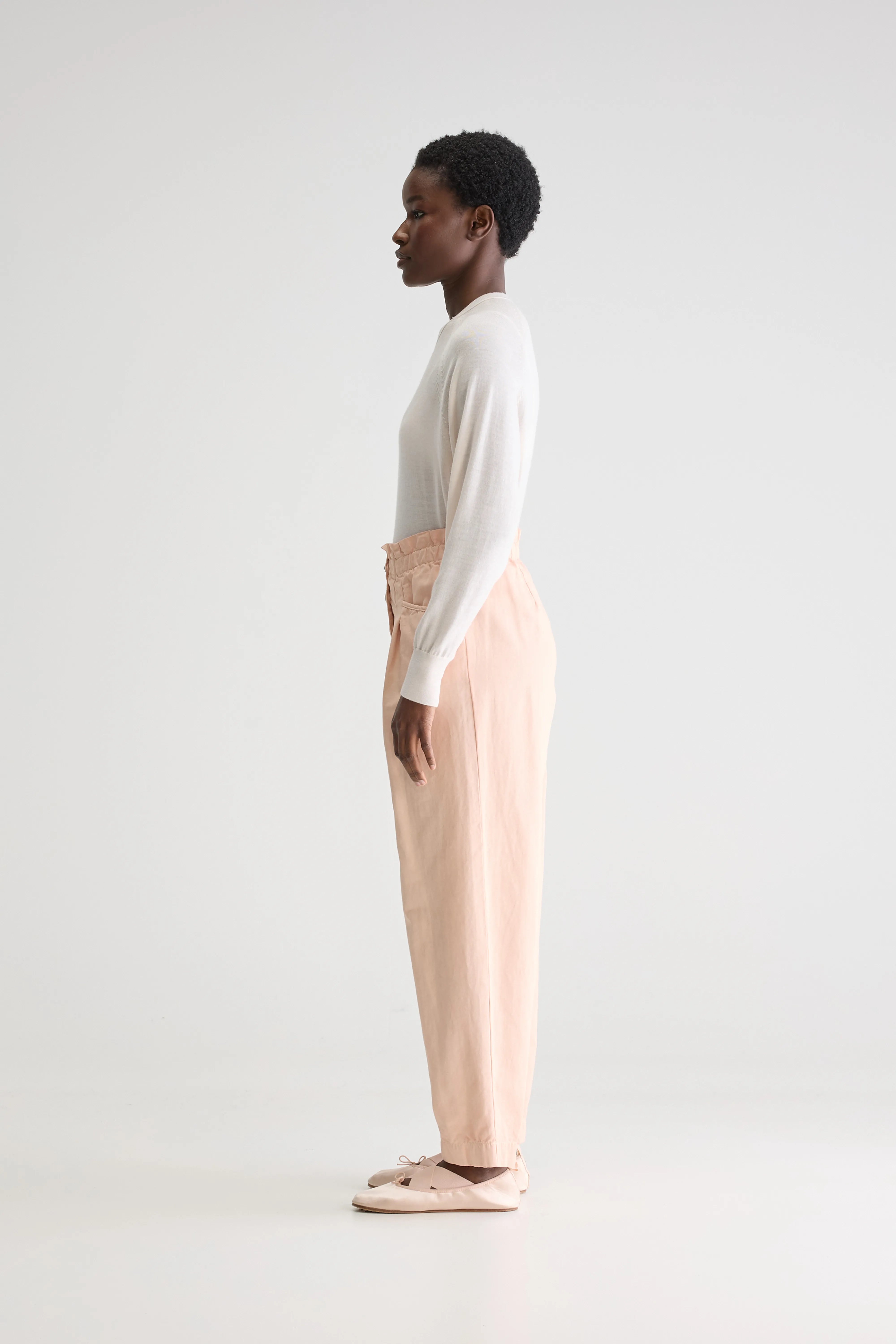 Lilow paperbag trousers (251 / W / SKIN)