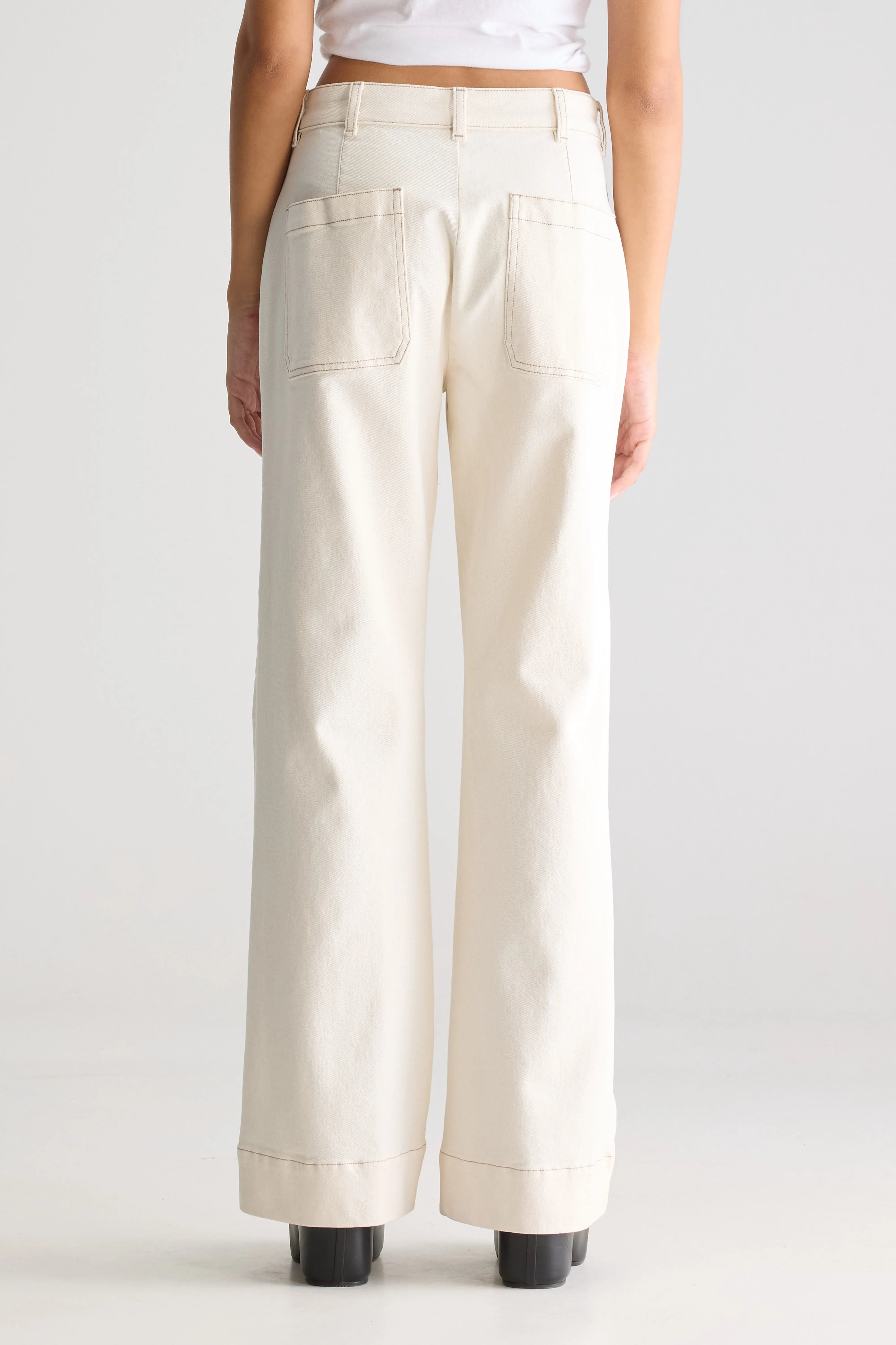 Gange Flared Jeans - Natural For Women | Bellerose