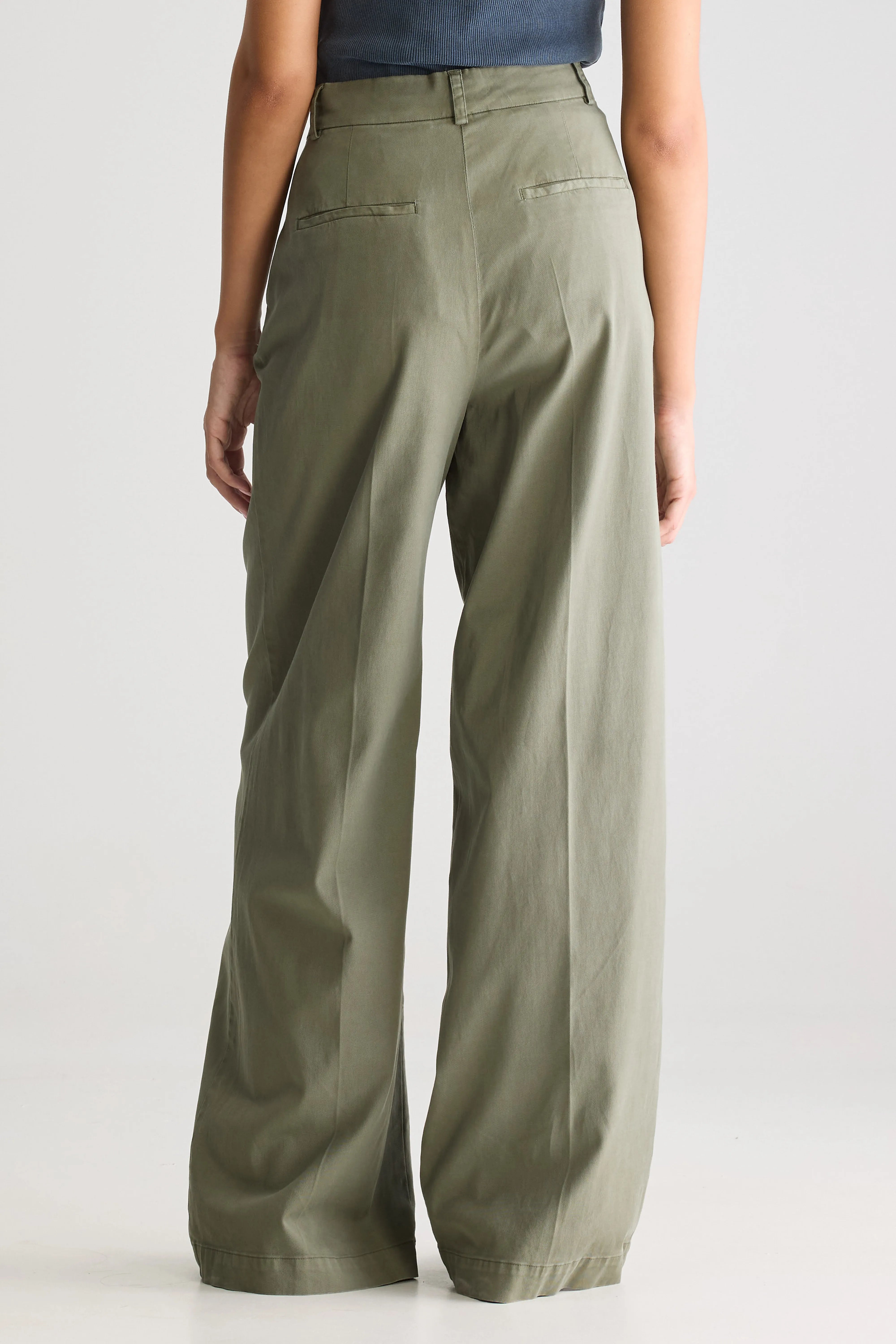 Pantalon droit Viktor (251 / W / DUSTY OLIVE)