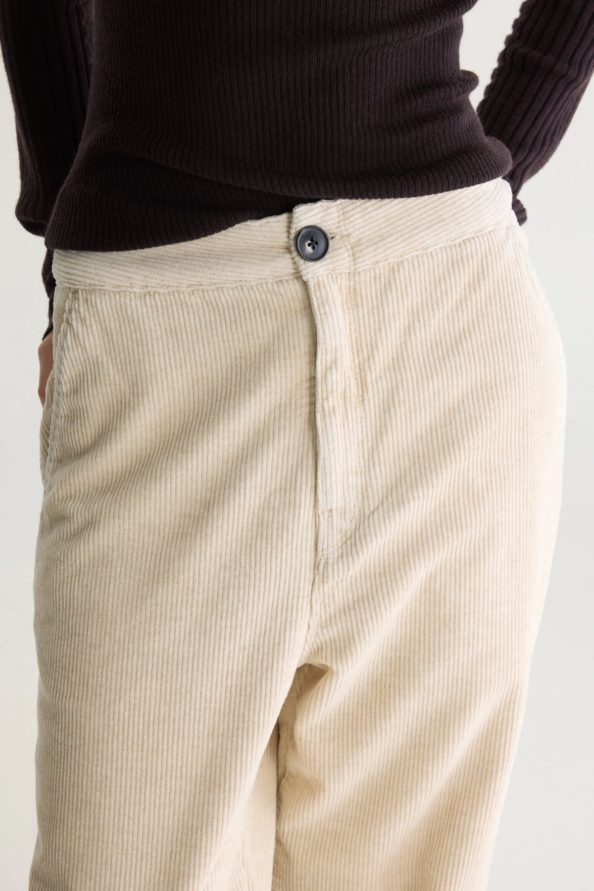 Pasop relaxed trousers (251 / W / CALCAIRE)