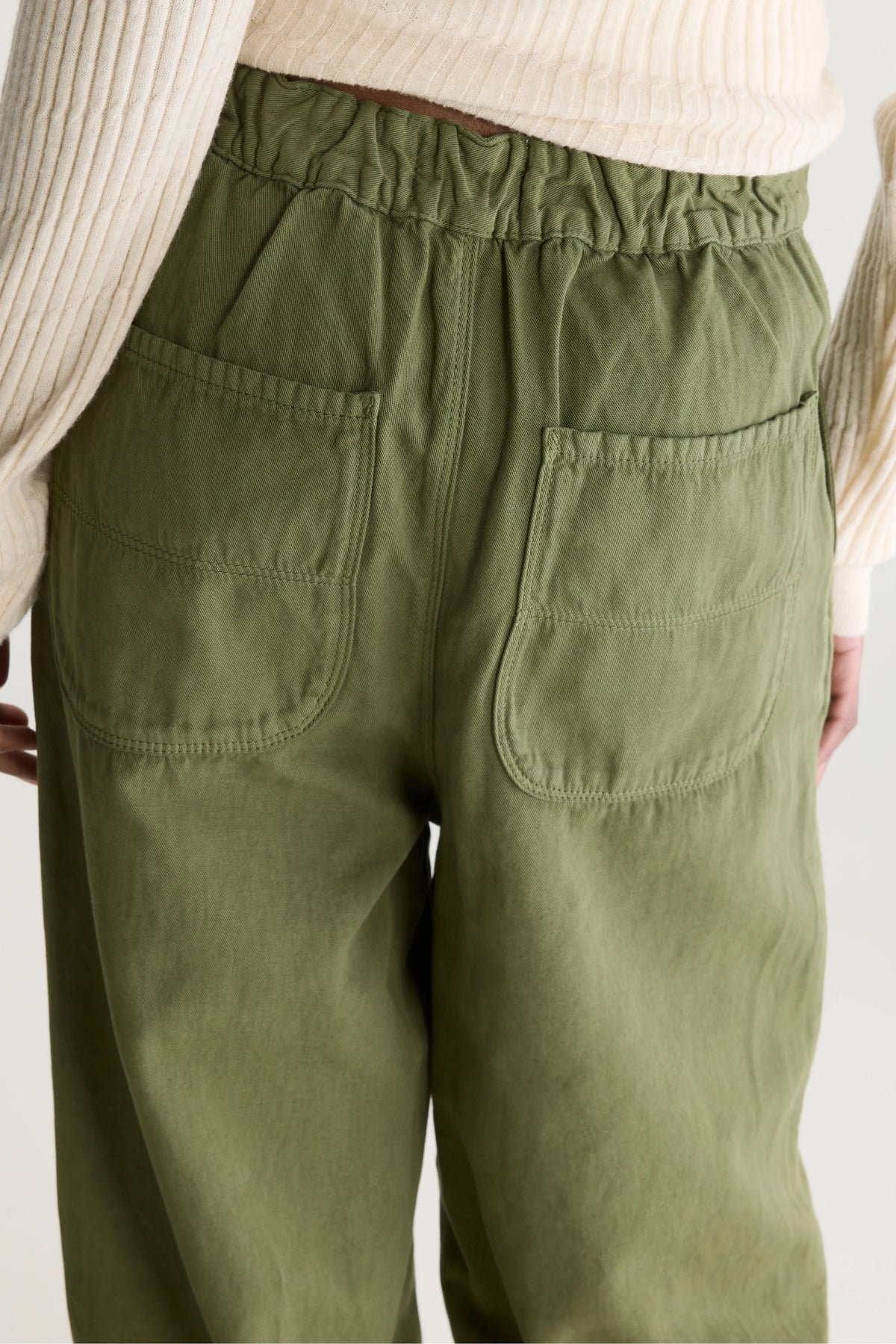 Pasop relaxed trousers (252 / W / ARMY)