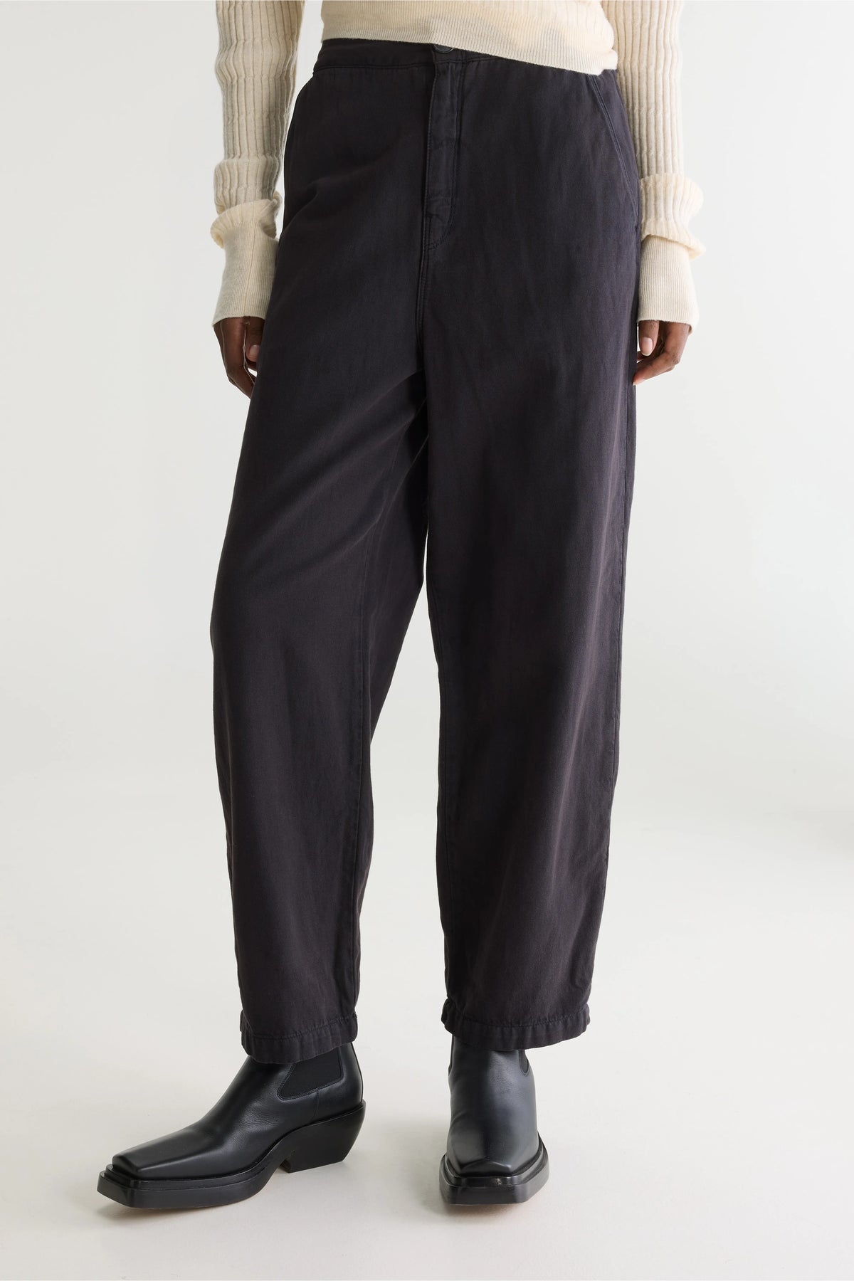 Pasop Relaxed Trousers - Off black For Women | Bellerose