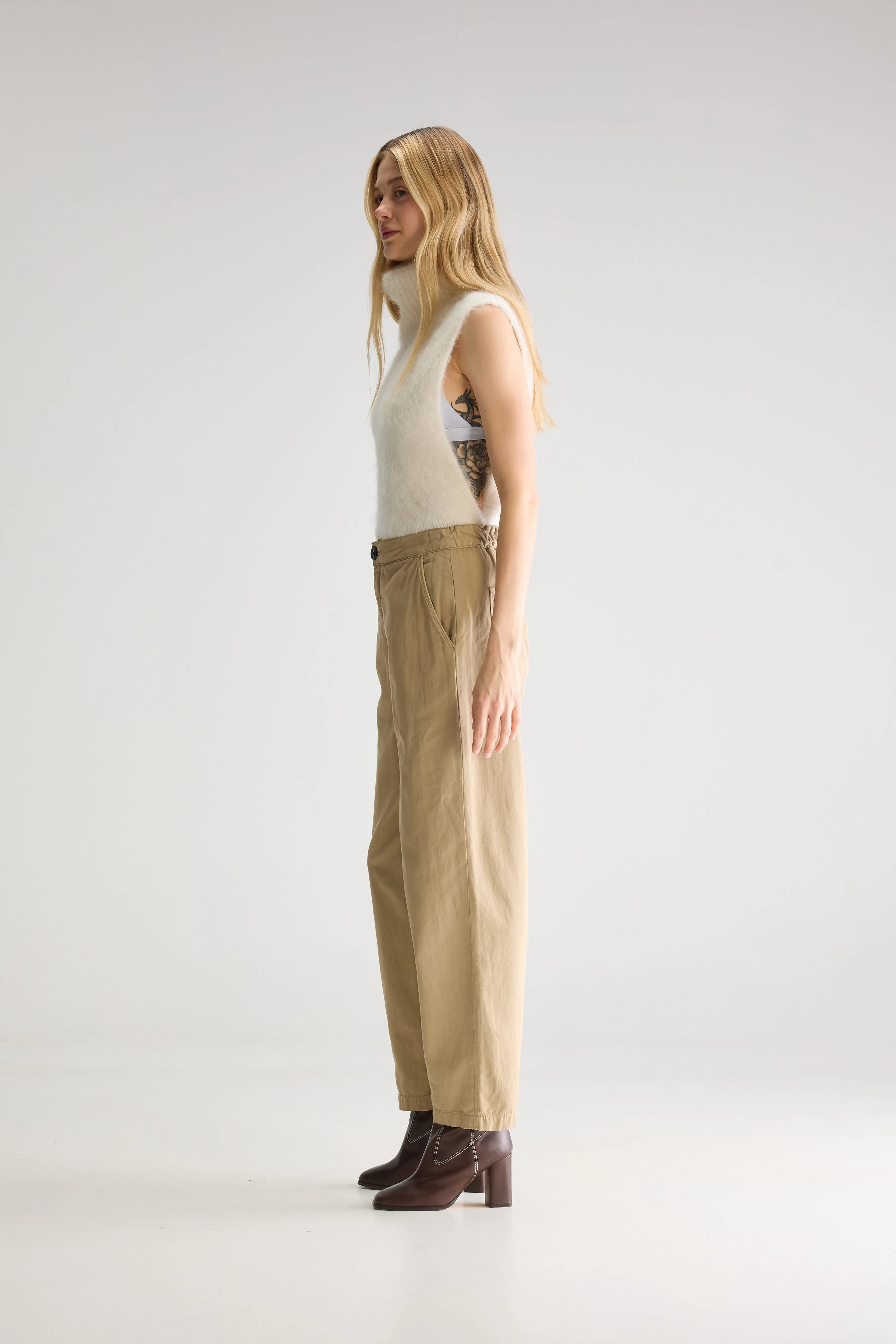 Pasop relaxed trousers (252 / W / CLAY)