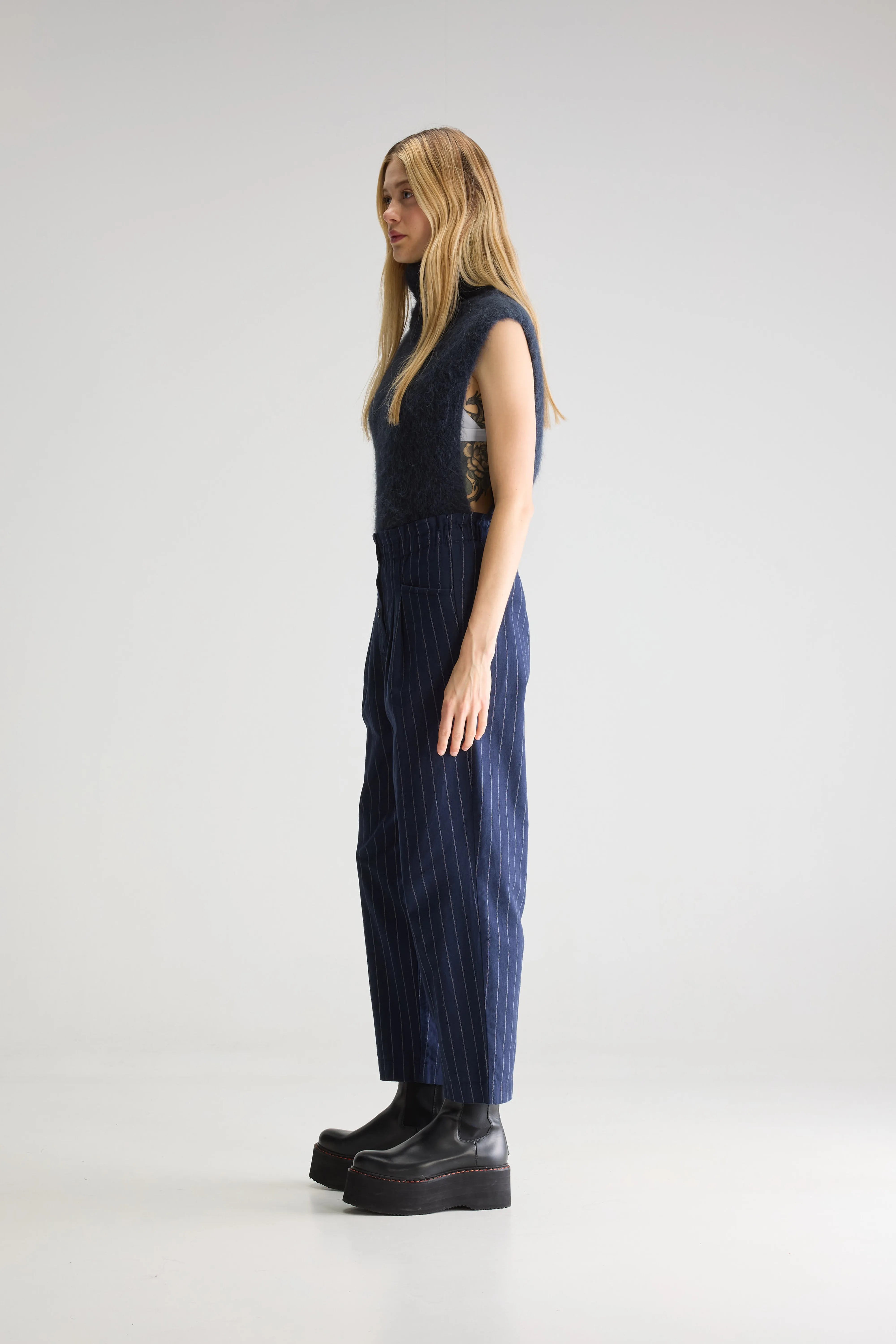 Lilo paperbag trousers (252 / W / STRIPE A)