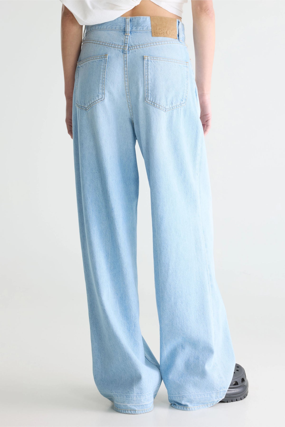 Denim N. 64 - wide jeans (252 / W / VINTAGE LT BLUE)