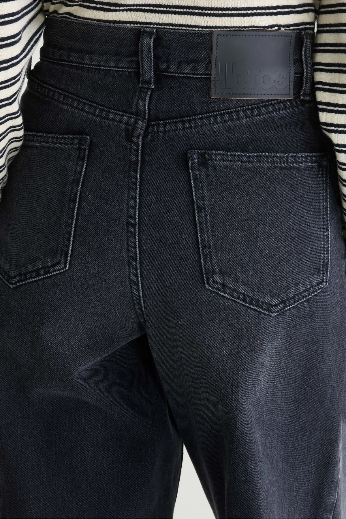 Denim N. 64 - wijde jeans  (252 / W / USED BLACK)