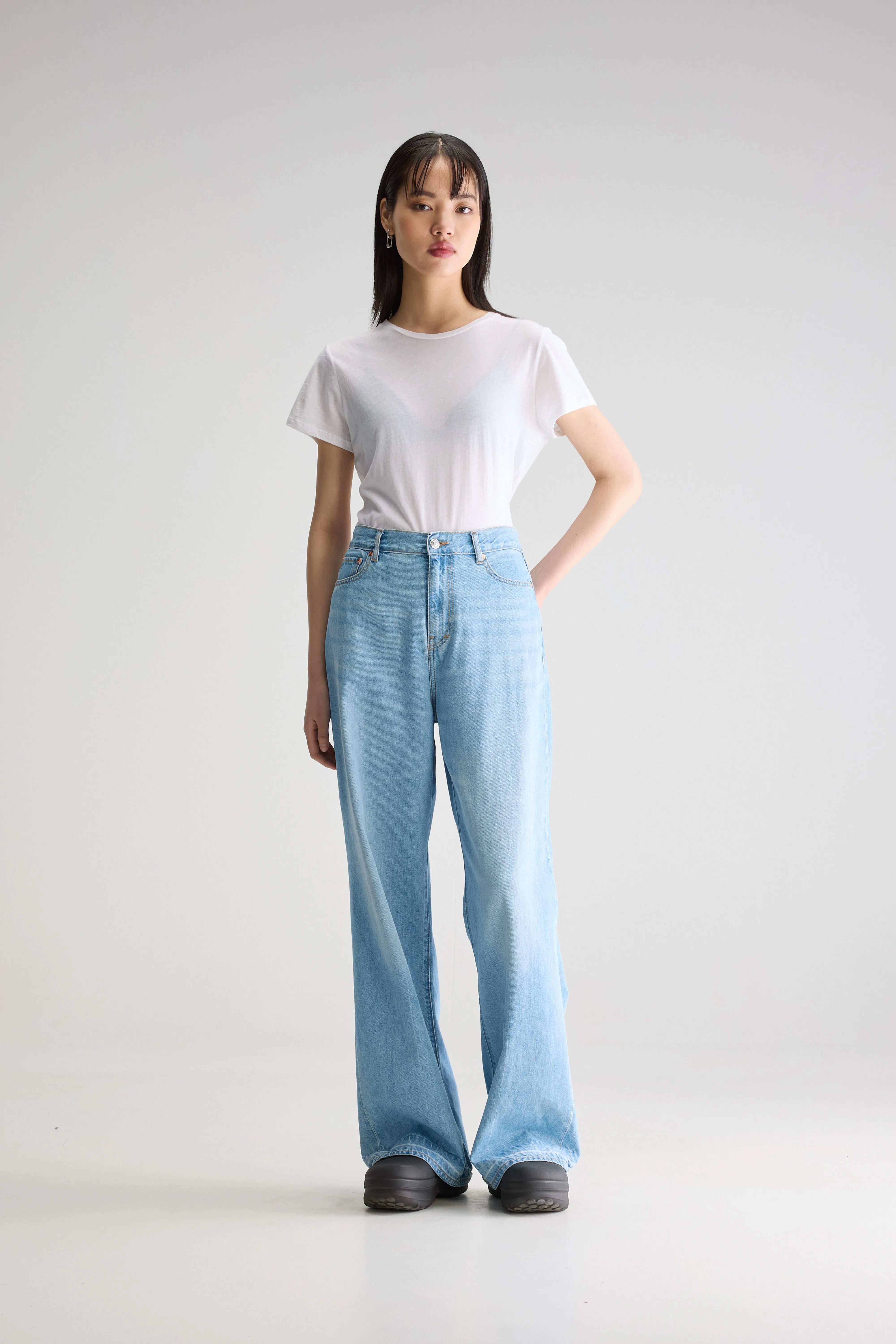 Denim N. 64 Wide Jeans - Vintage lt blue For Women | Bellerose