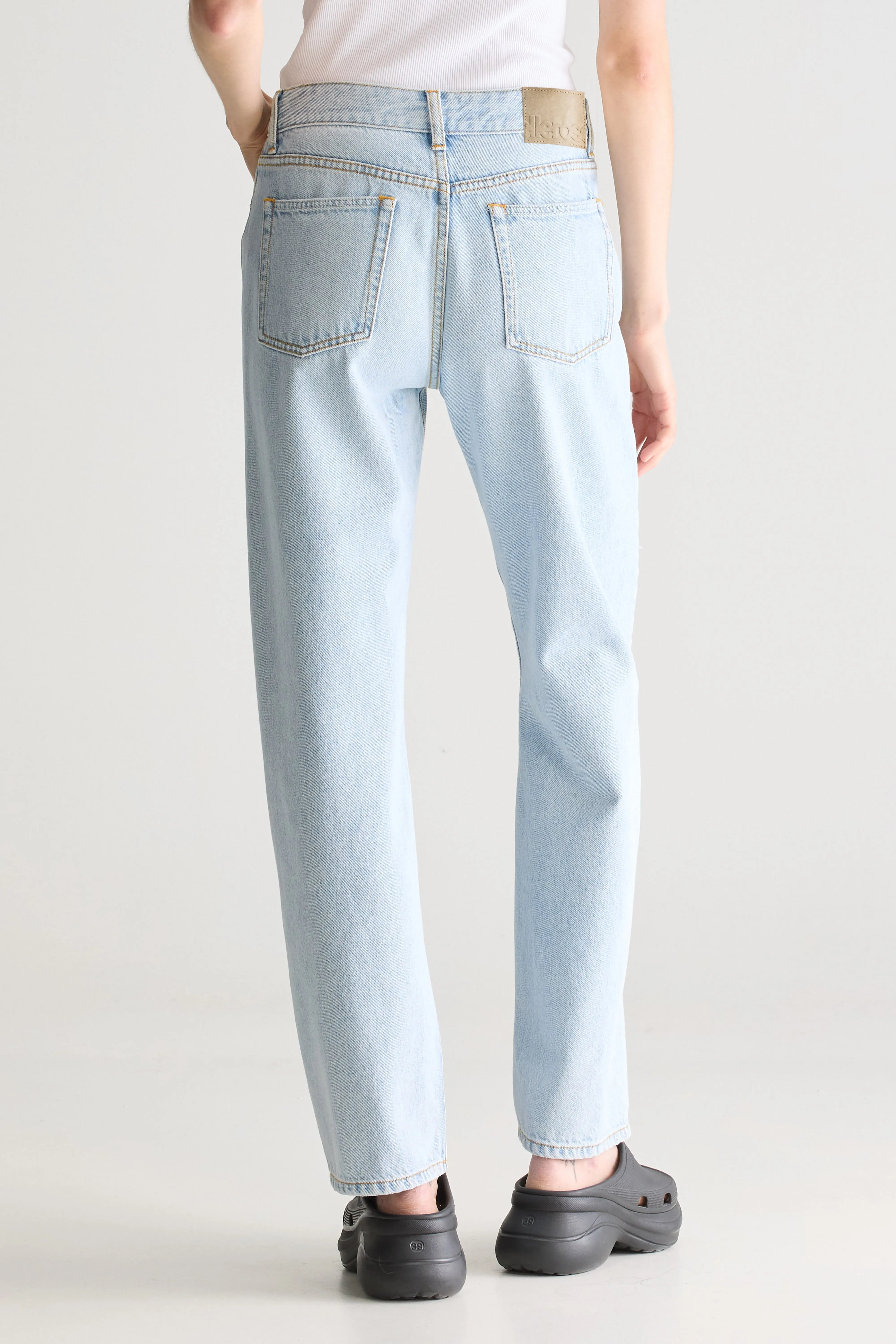 Denim N. 32 Straight Jeans - Used lt blue For Women | Bellerose