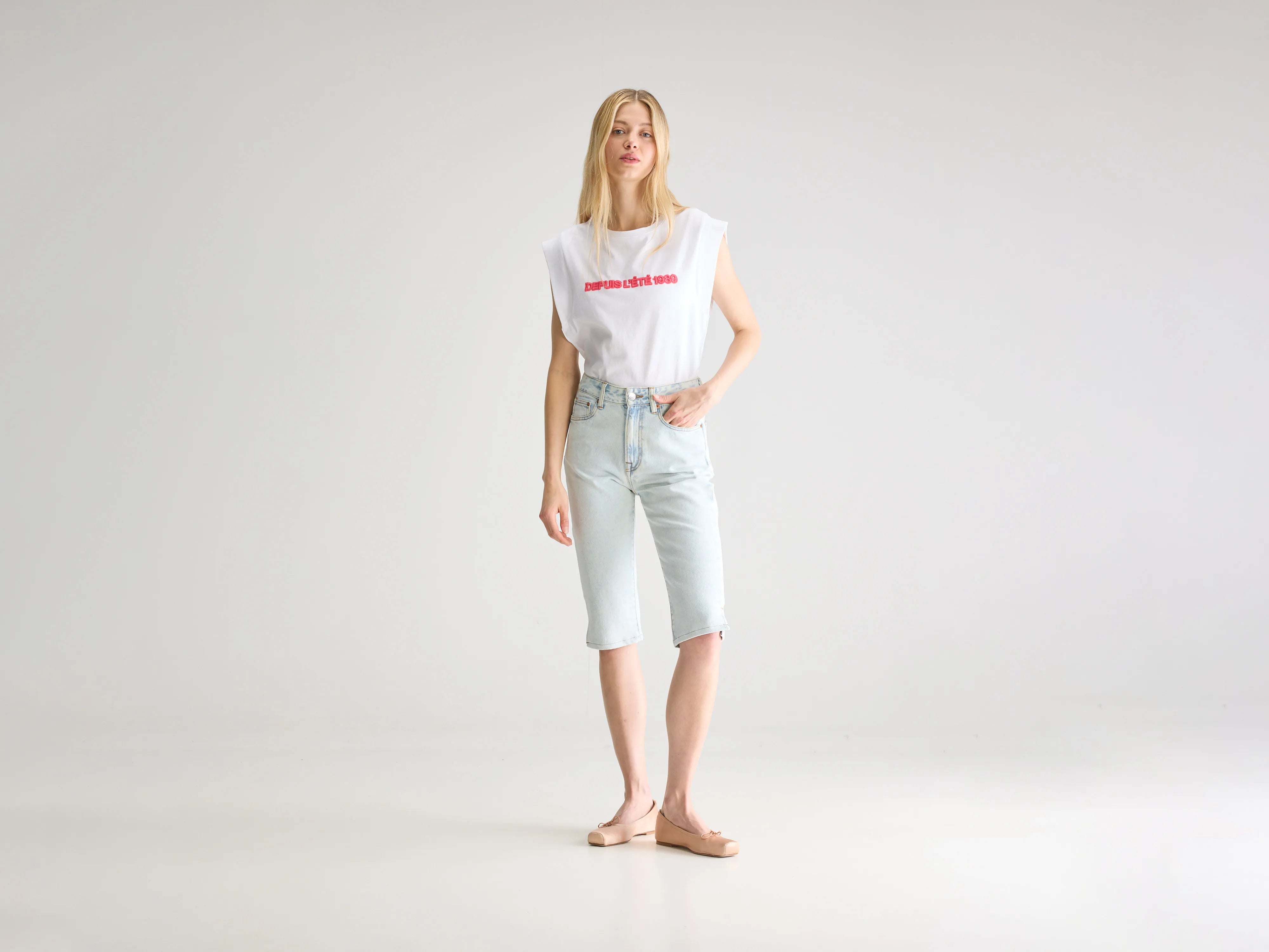 Pearce capri jeans (251 / W / LT BLUE BLEACH)