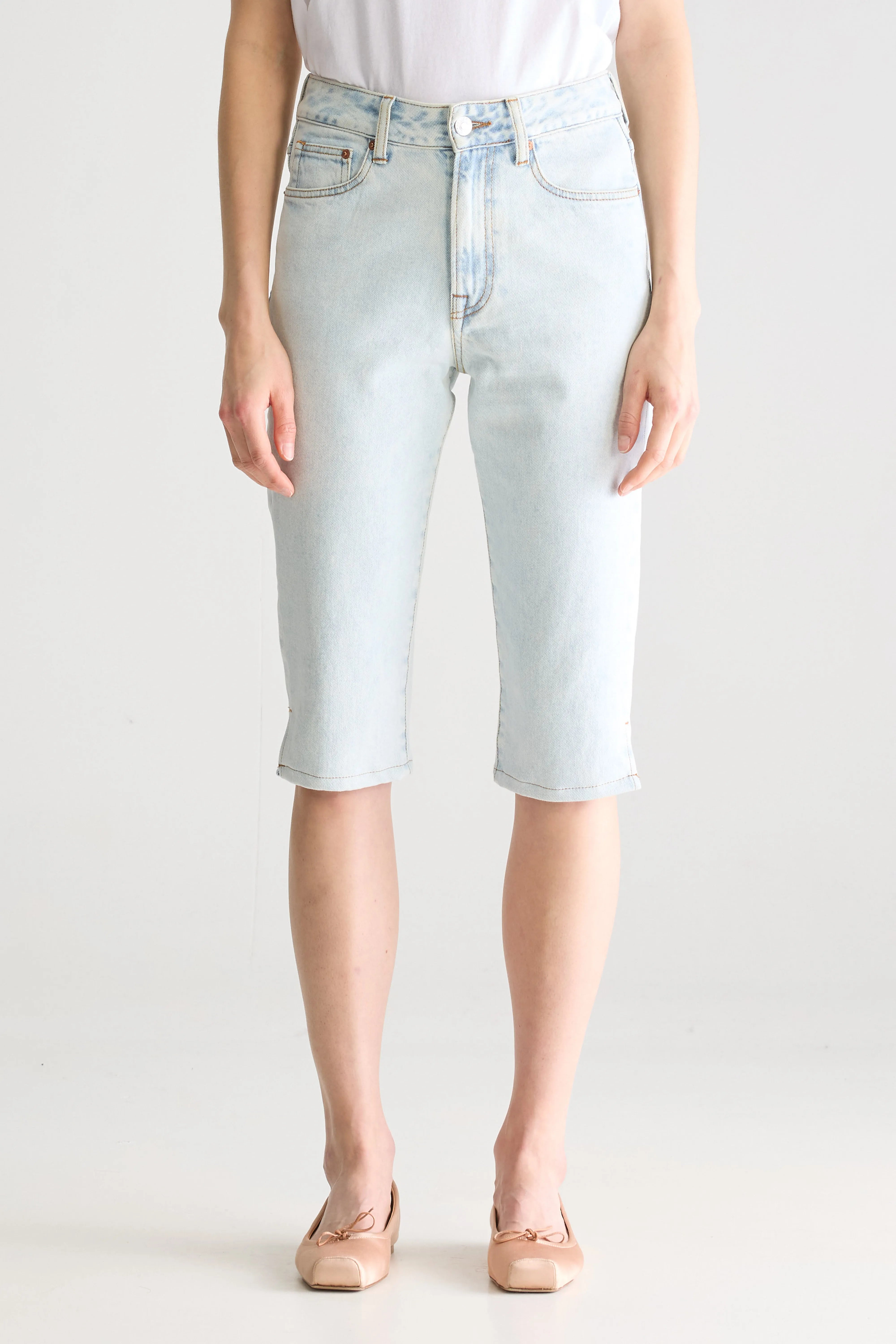 Pearce Capri Jeans - Lt blue bleach For Women | Bellerose