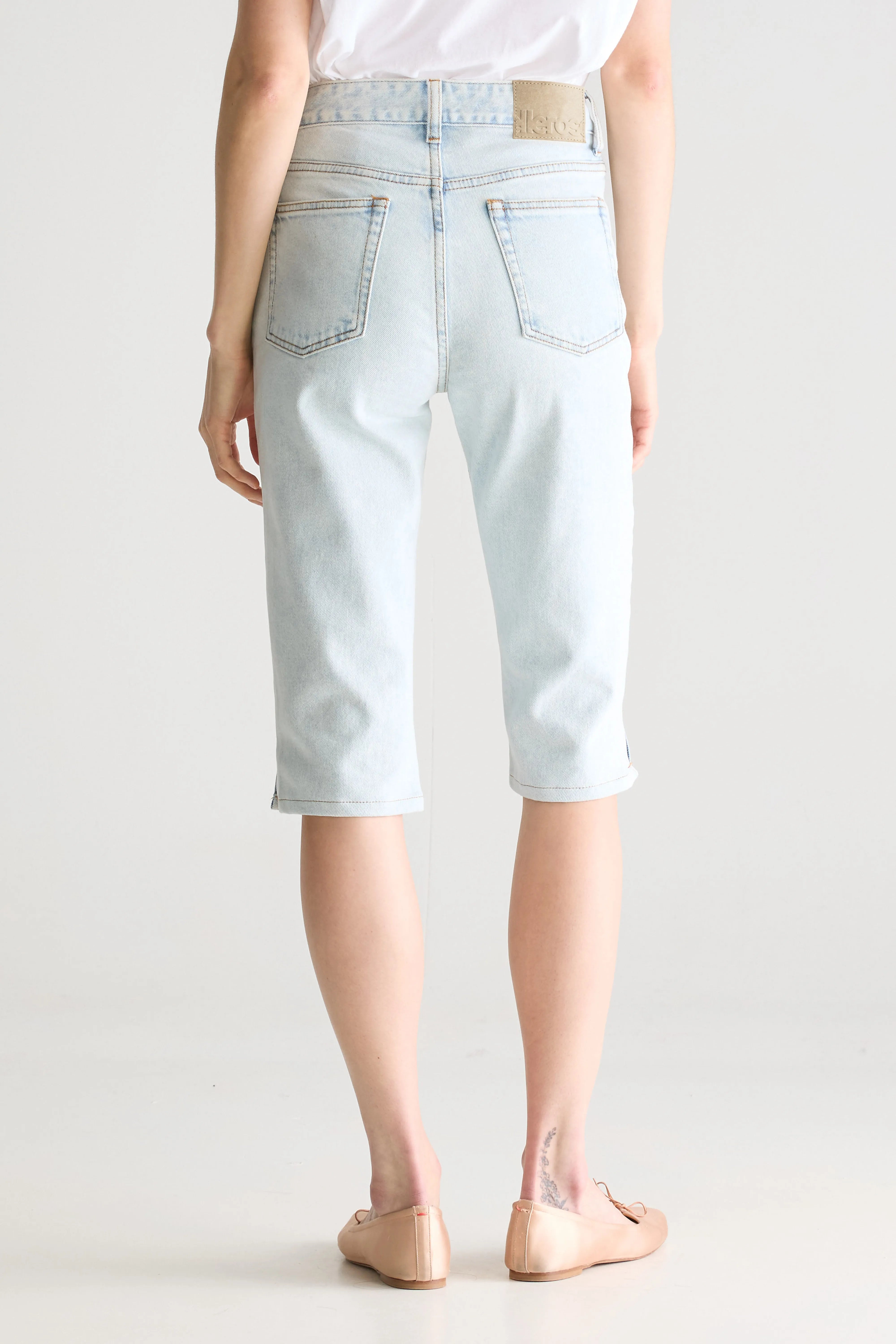 Pearce Capri Jeans - Lt blue bleach For Women | Bellerose