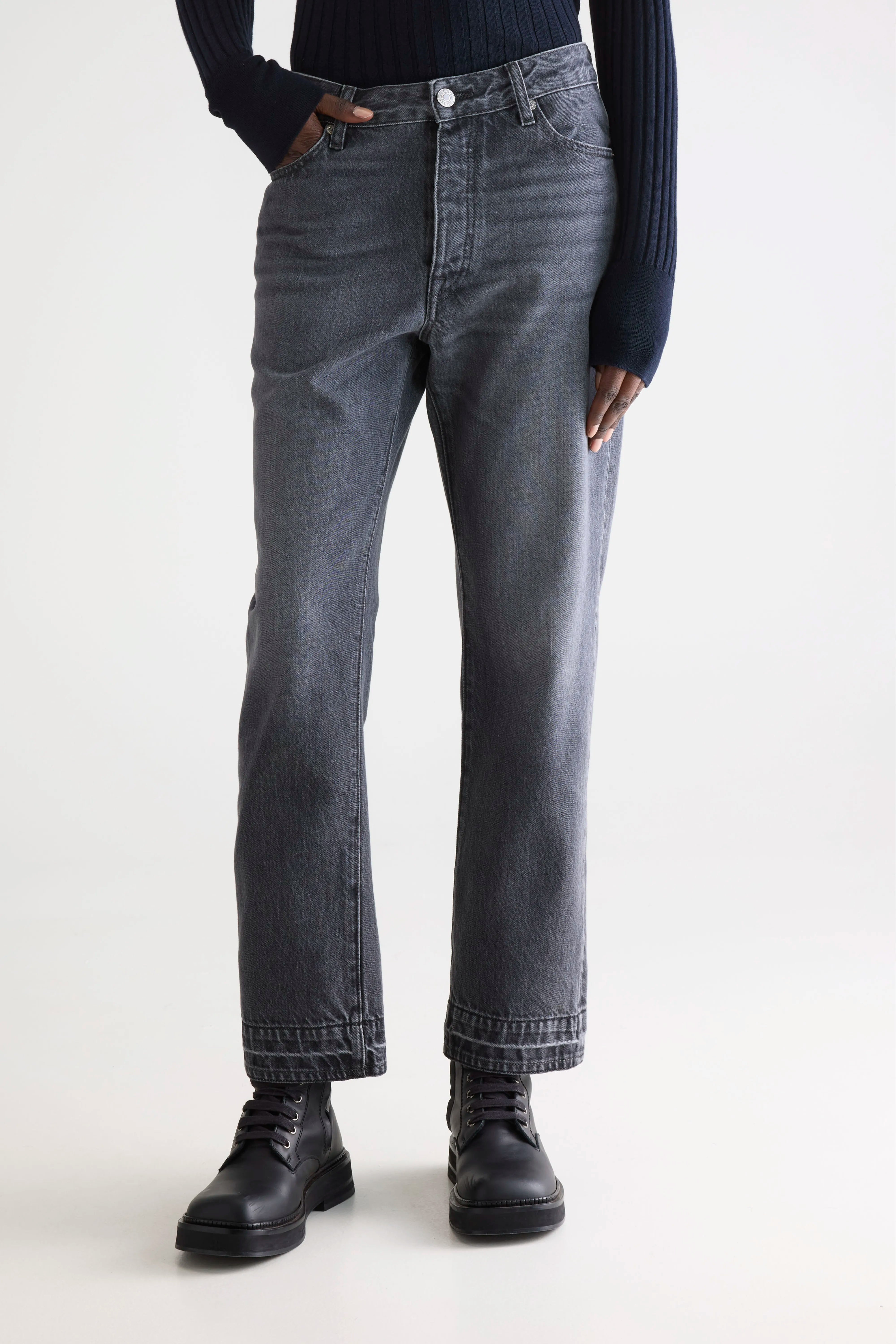 Denim N. 34 Jean Régulier - Used black Pour Femme | Bellerose