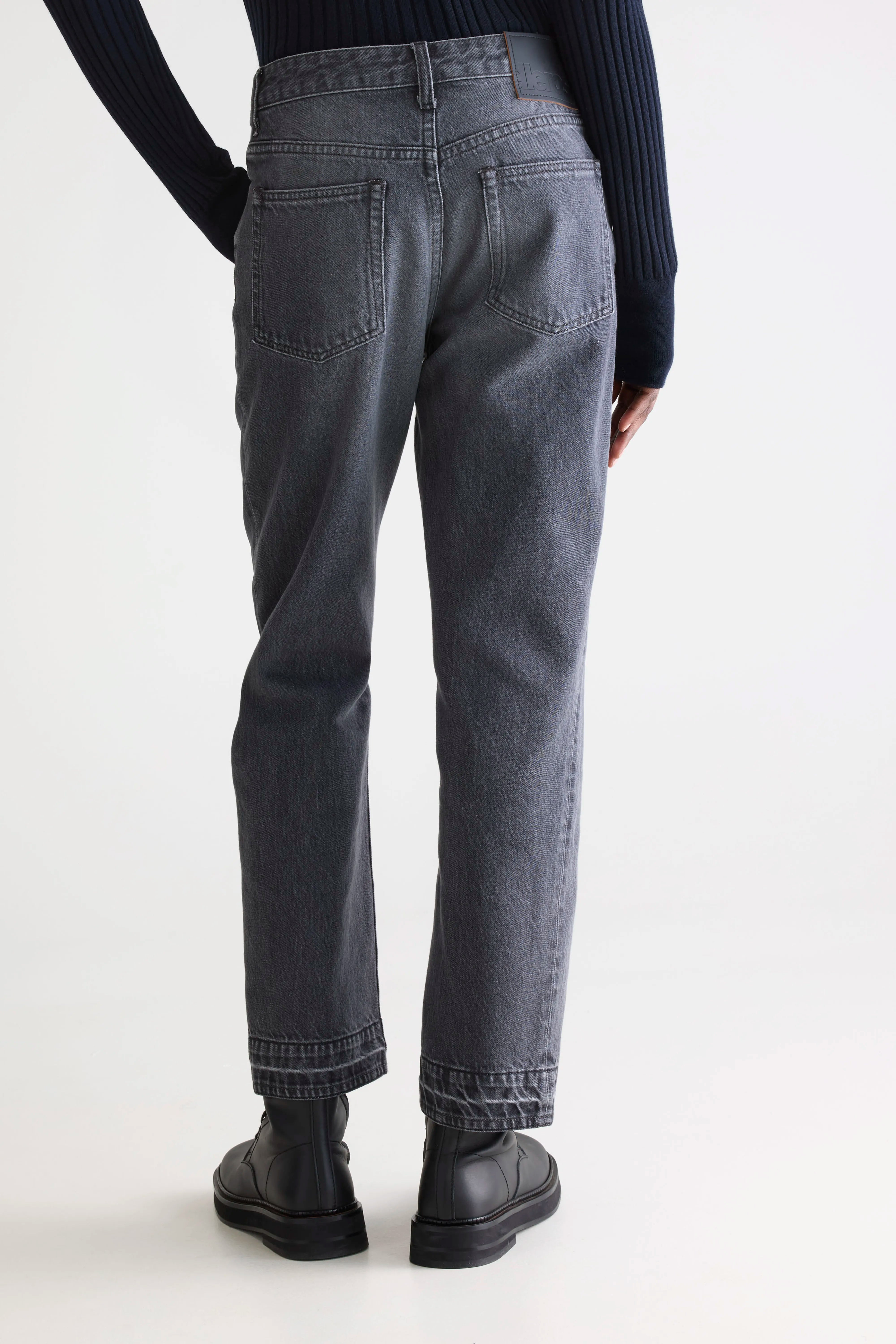 Denim N. 34 Jean Régulier - Used black Pour Femme | Bellerose