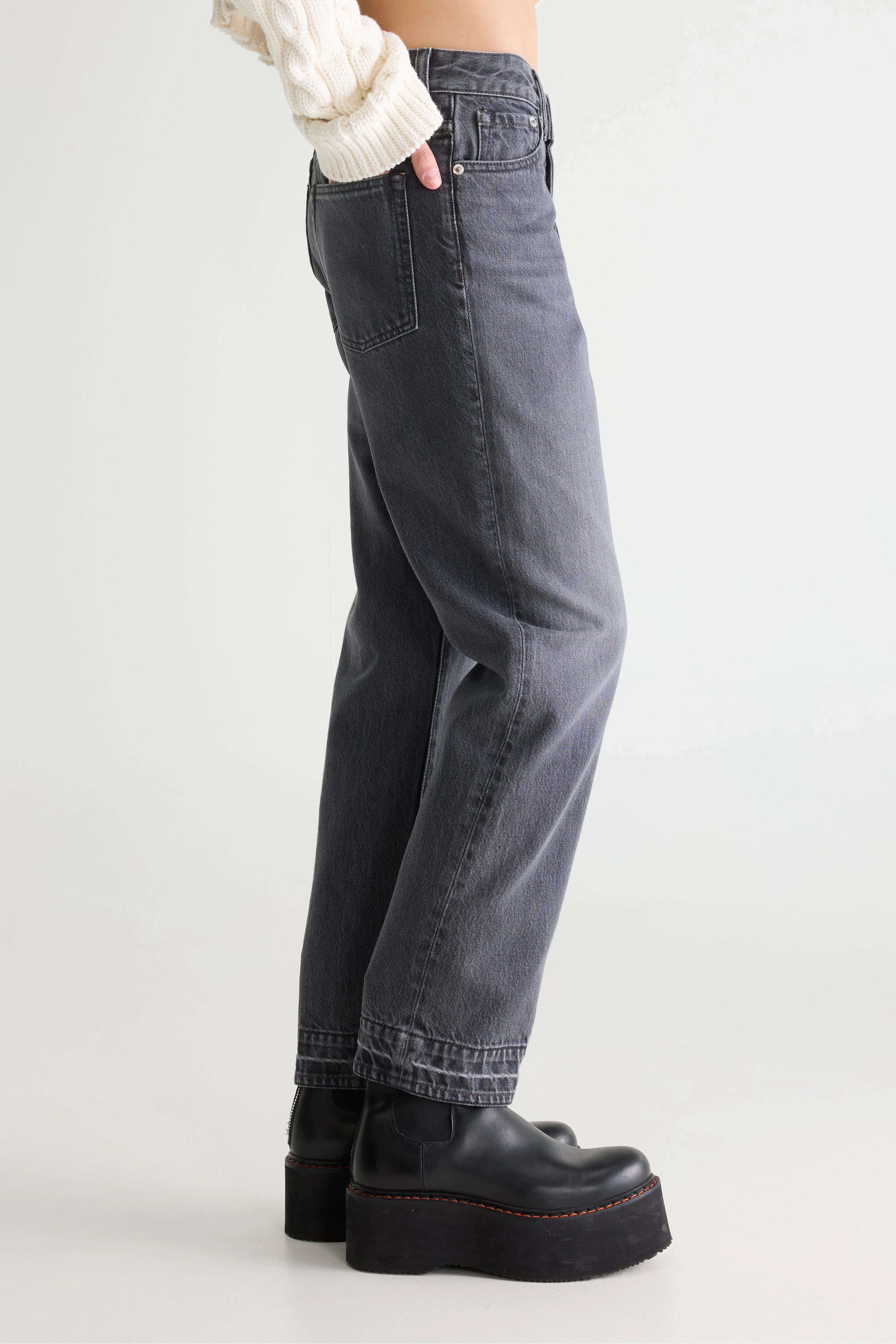 Denim N. 34 Jean Régulier - Used black Pour Femme | Bellerose