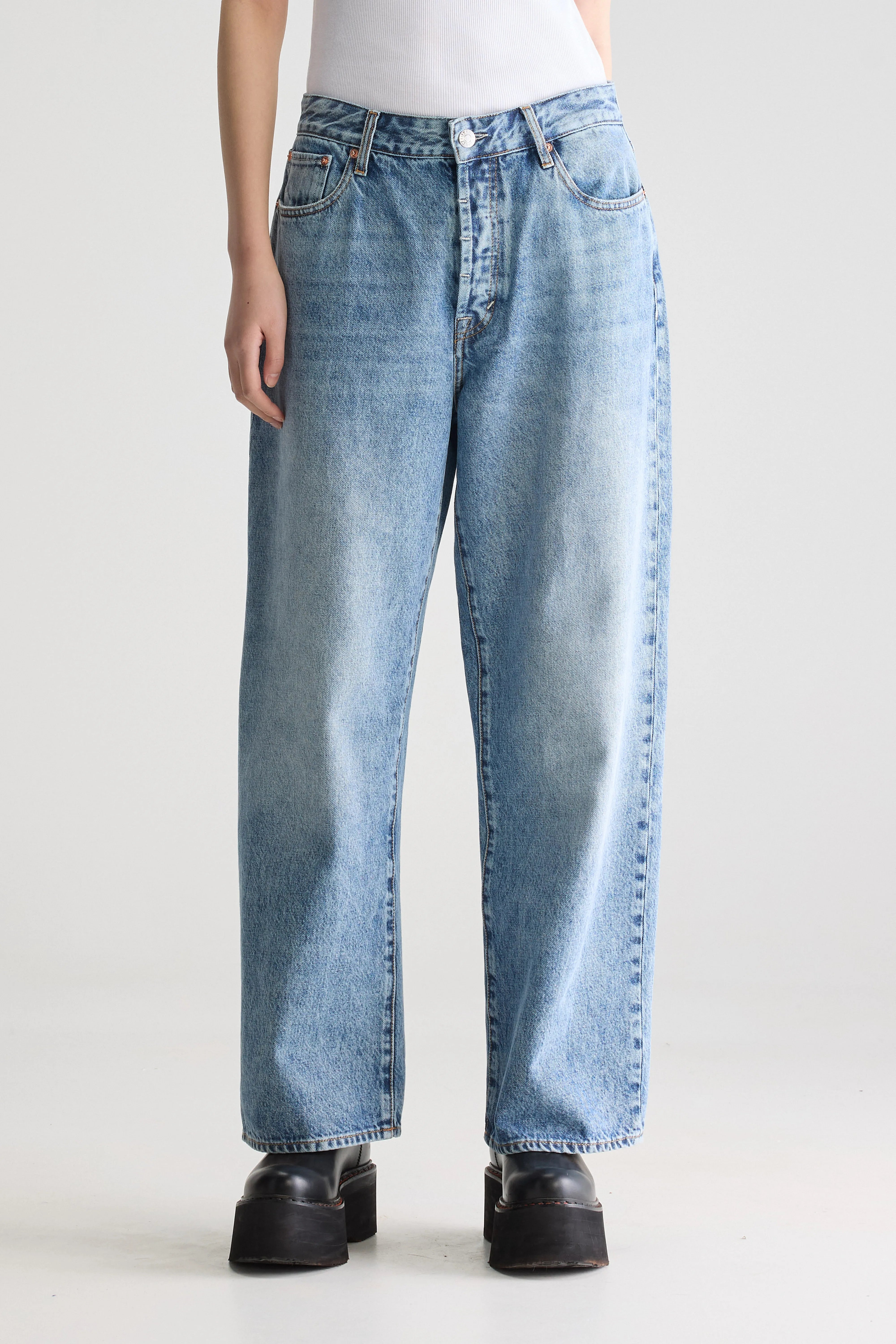 Denim N. 66 Jean Large - Used lt blue Pour Femme | Bellerose