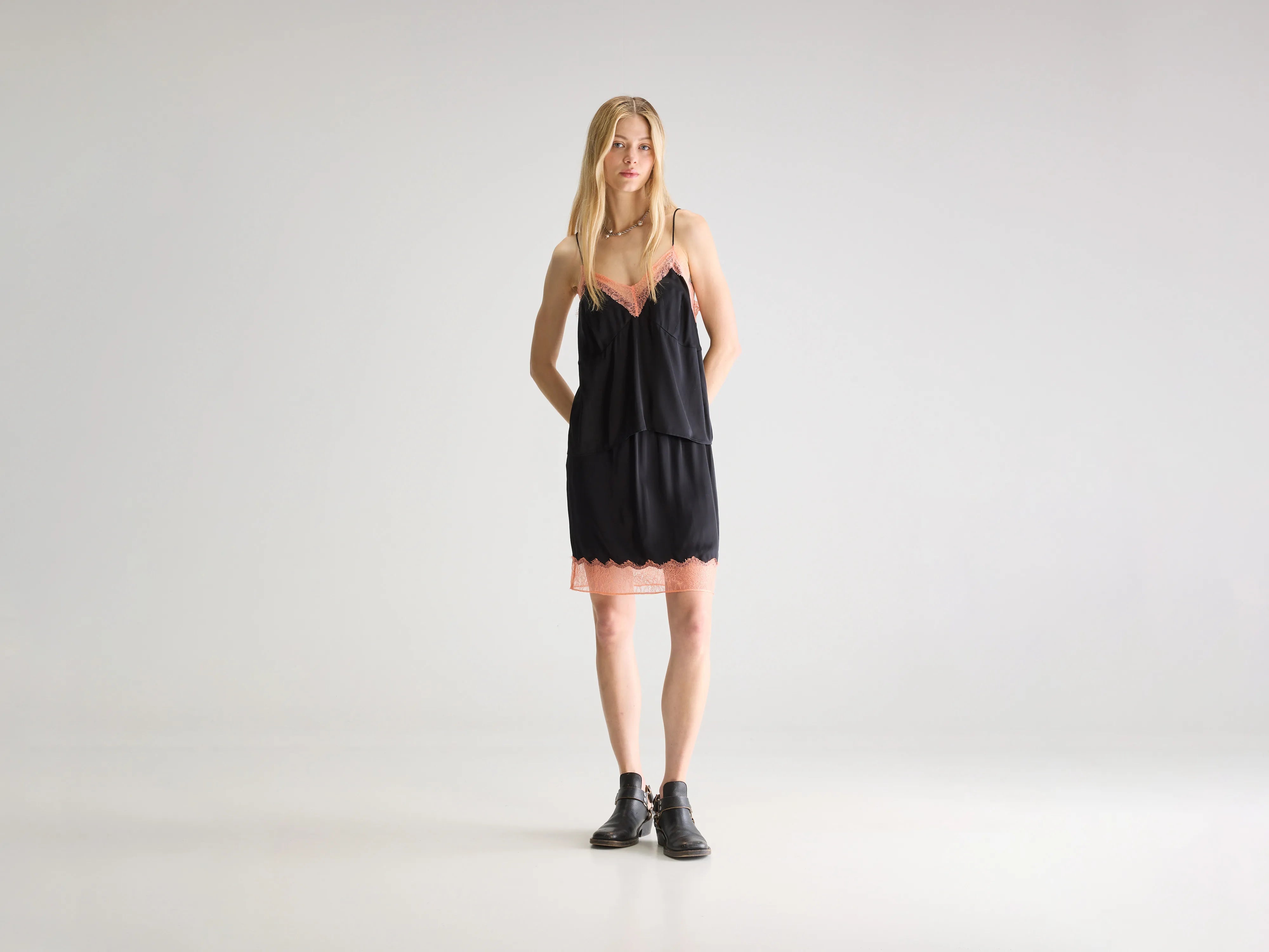 Mini-jupe Haylin (251 / W / BLACK)