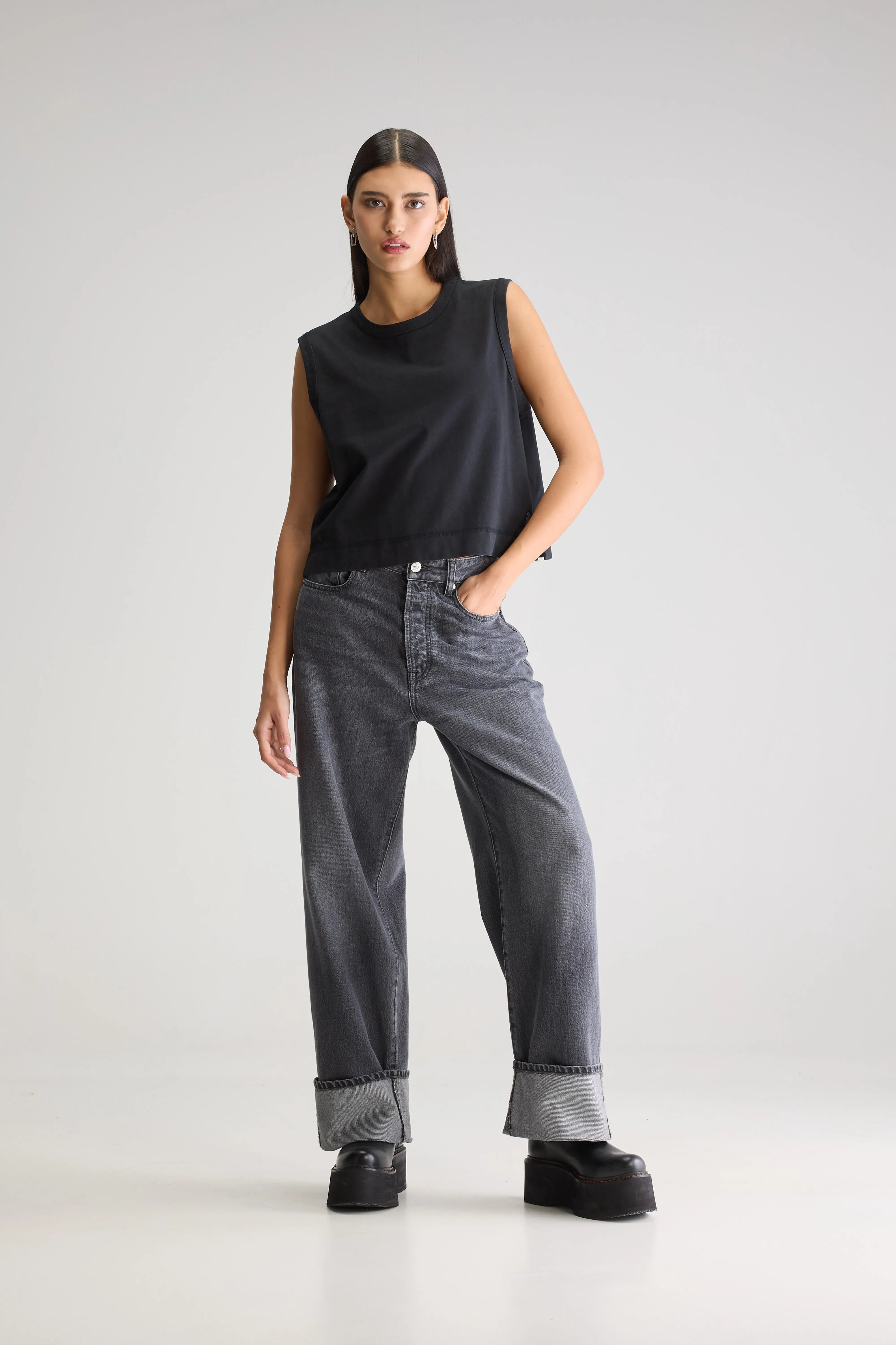 Cuare klassieke tanktop (251 / W / BLACK BEAUTY)