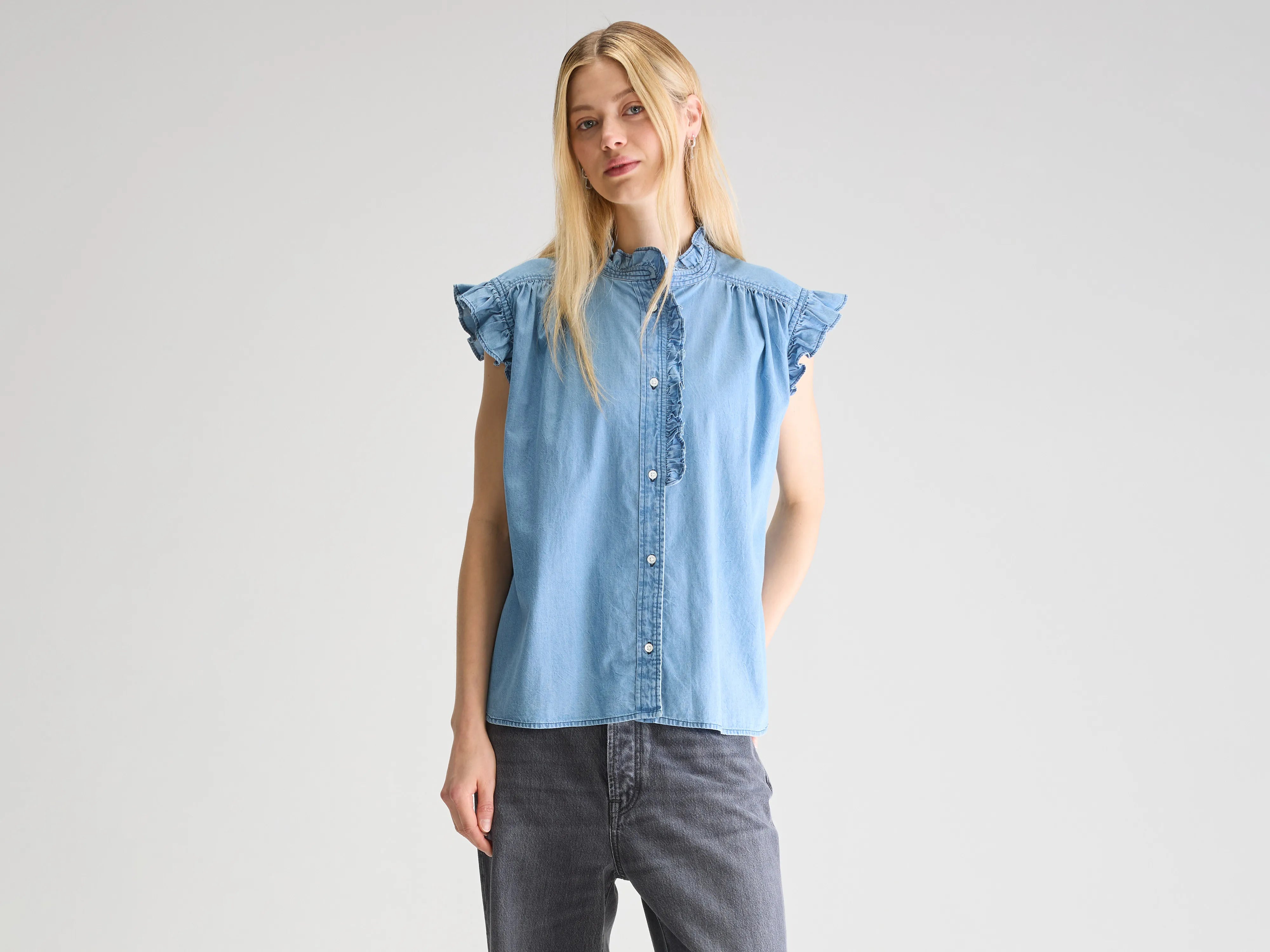 Coyote mouwloze blouse (251 / W / CHAMBRAY)