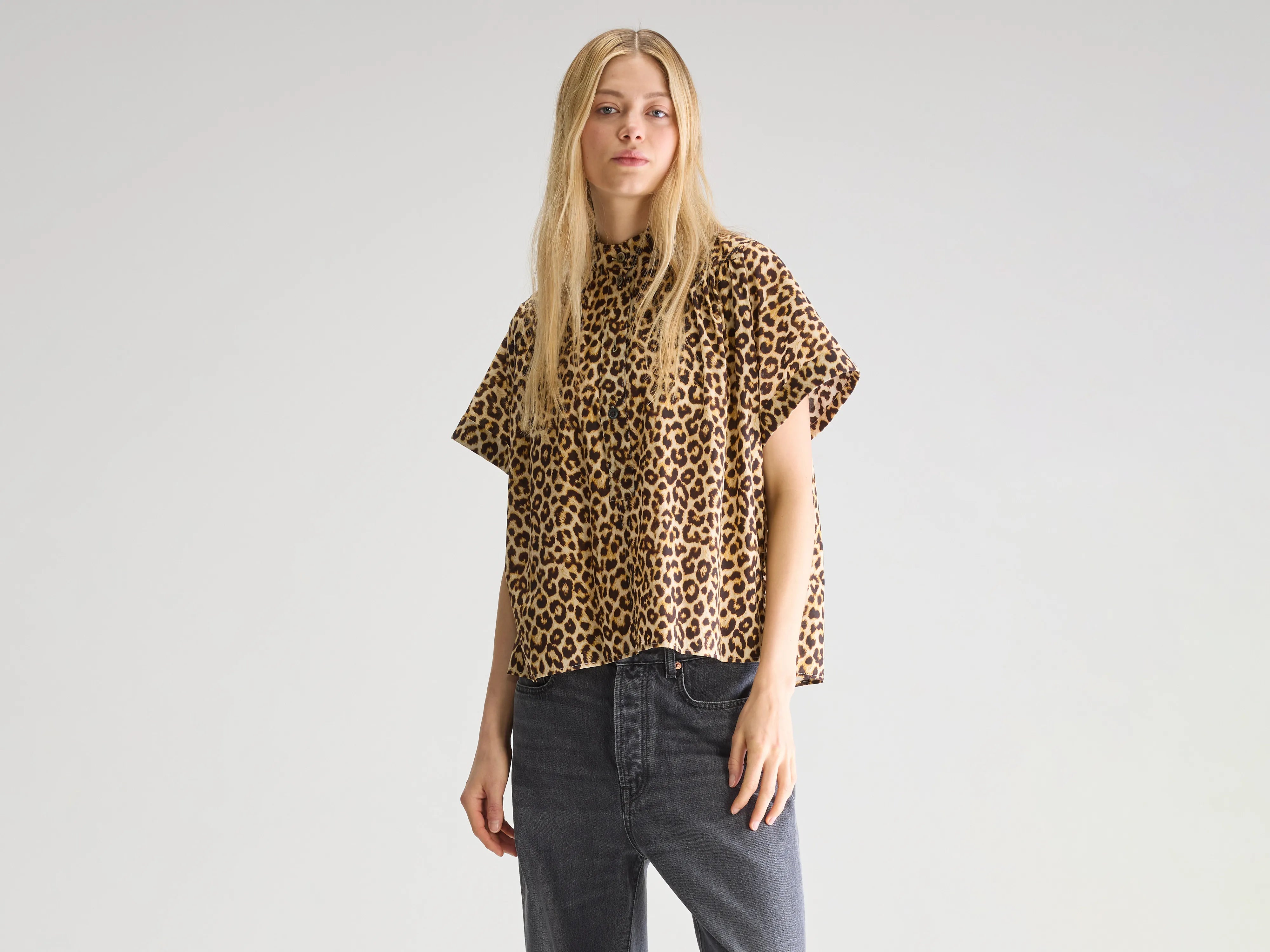 Blouse à manches courtes Pear (251 / W / DISPLAY J)