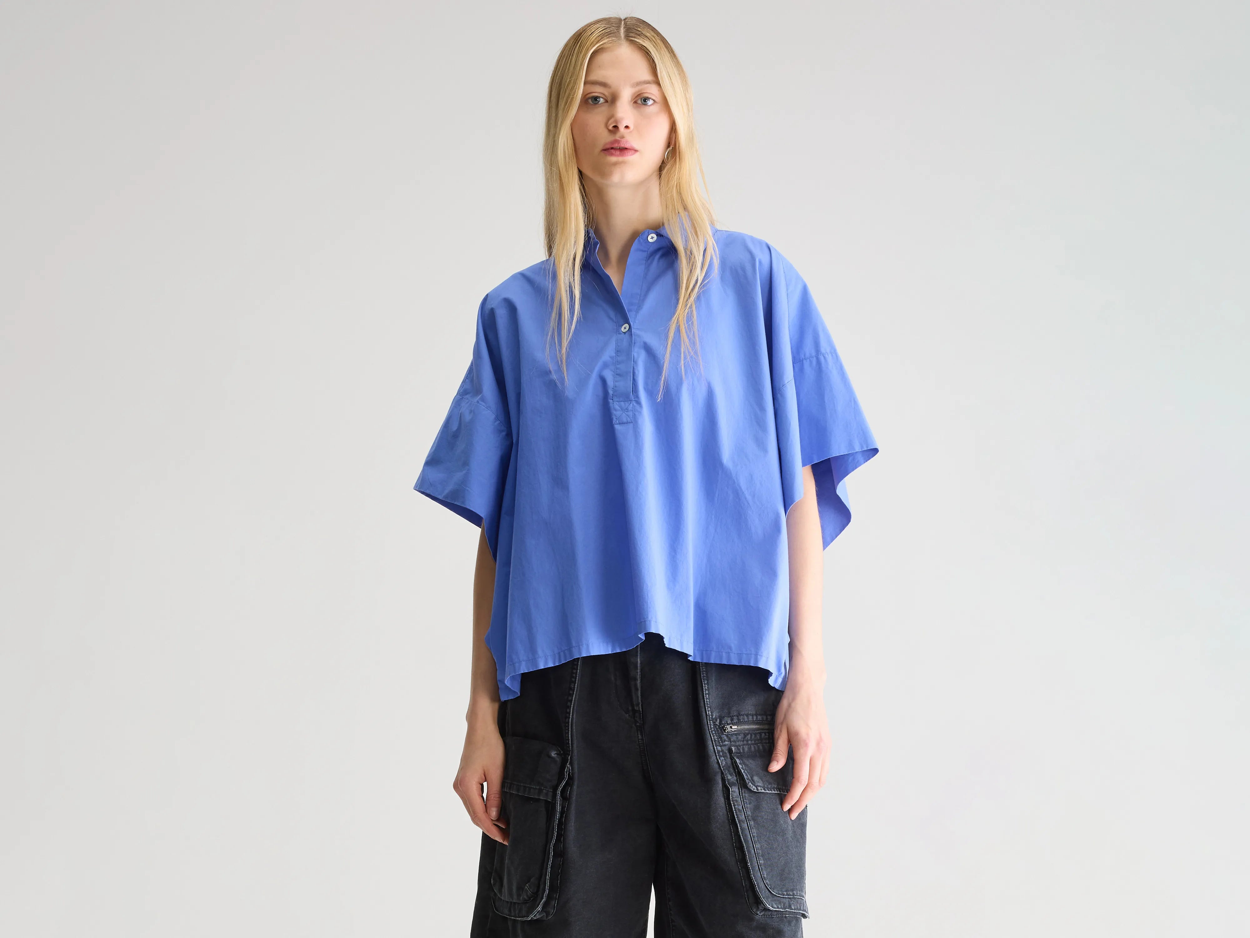 Cairn short-sleeve shirt (251 / W / IRIS BLOOM)