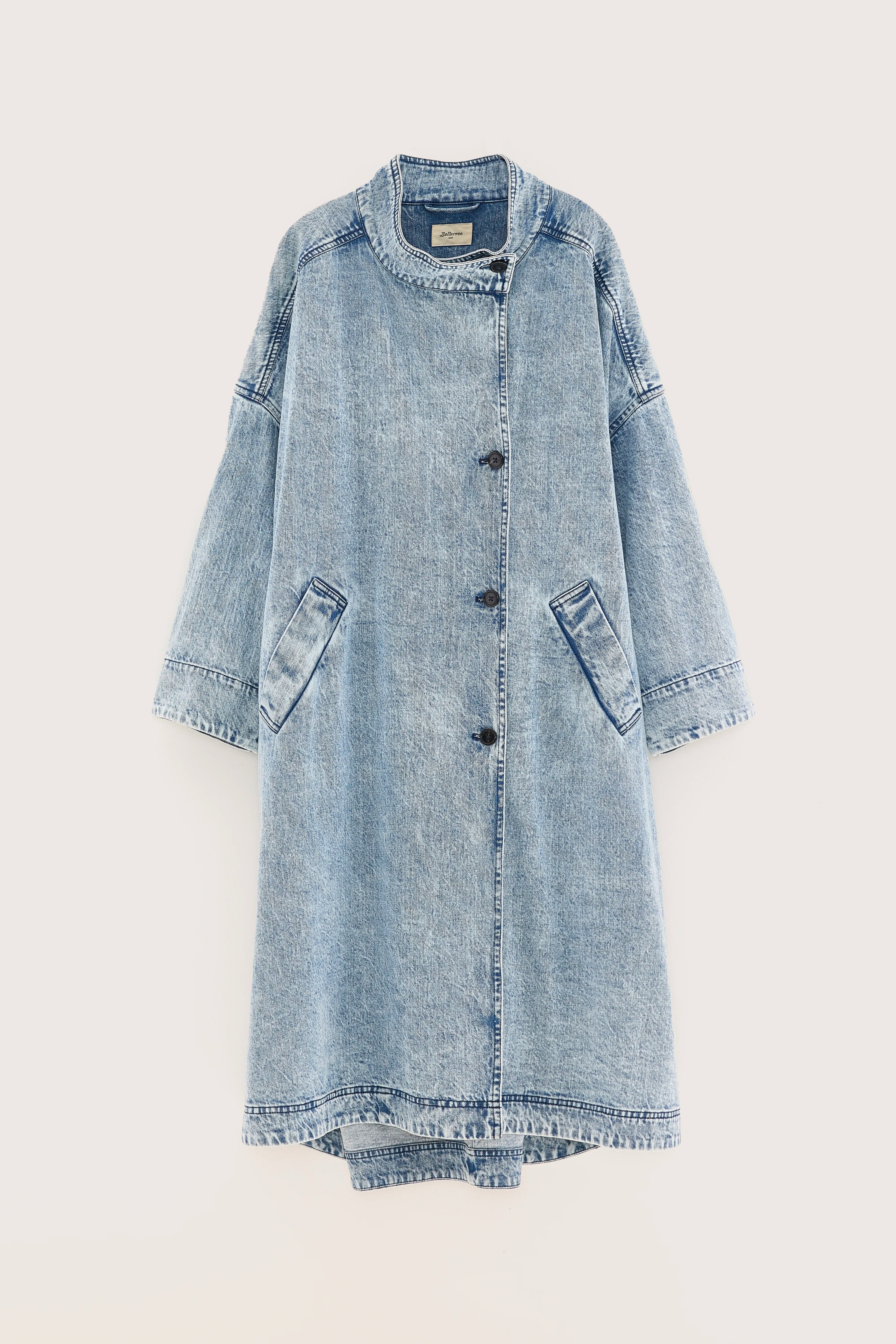Jutta trench (251 / W / VNTG STONE WASH)