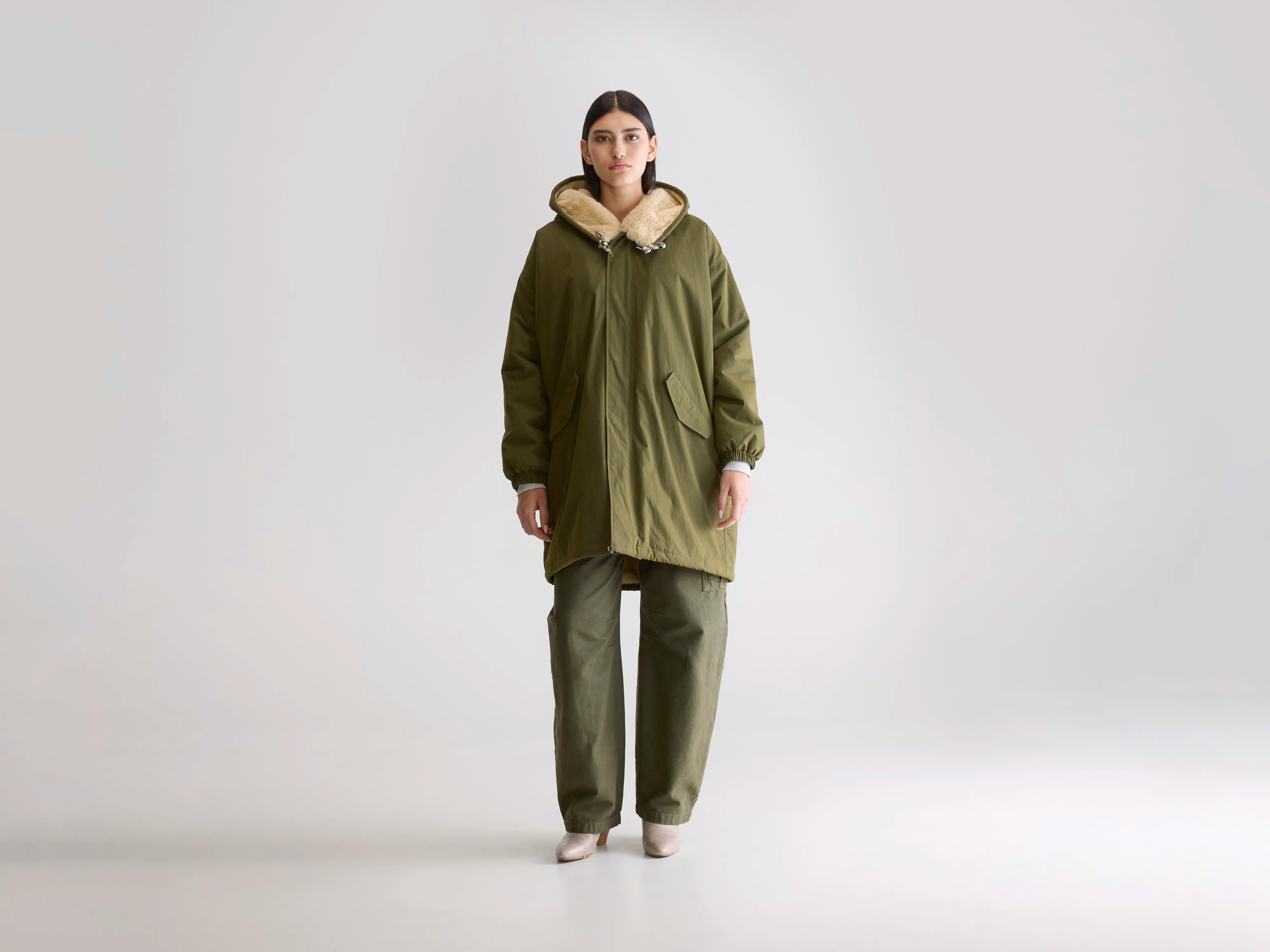Laos parka met capuchon (242 / W / OLIVE)