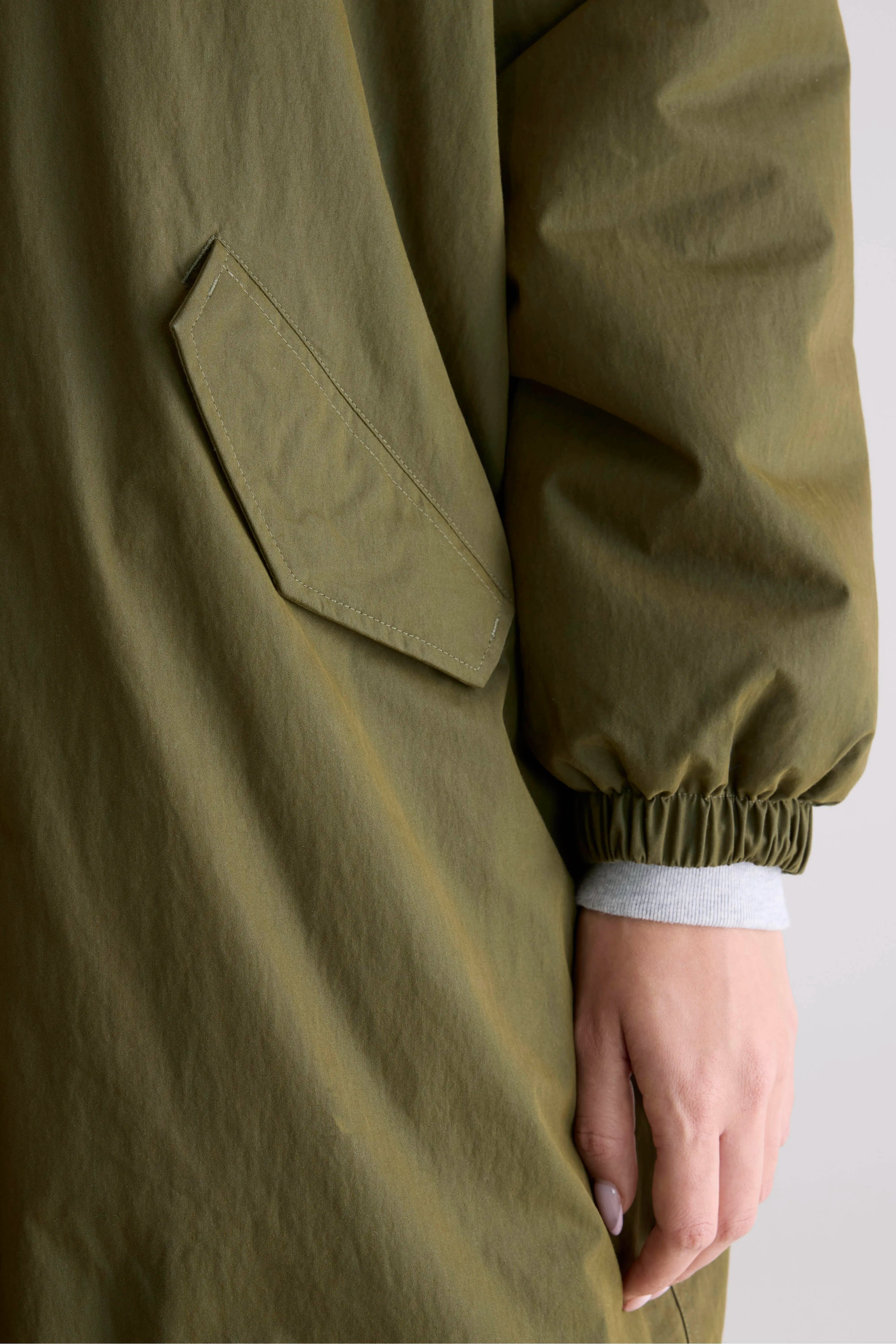 Laos parka met capuchon (242 / W / OLIVE)