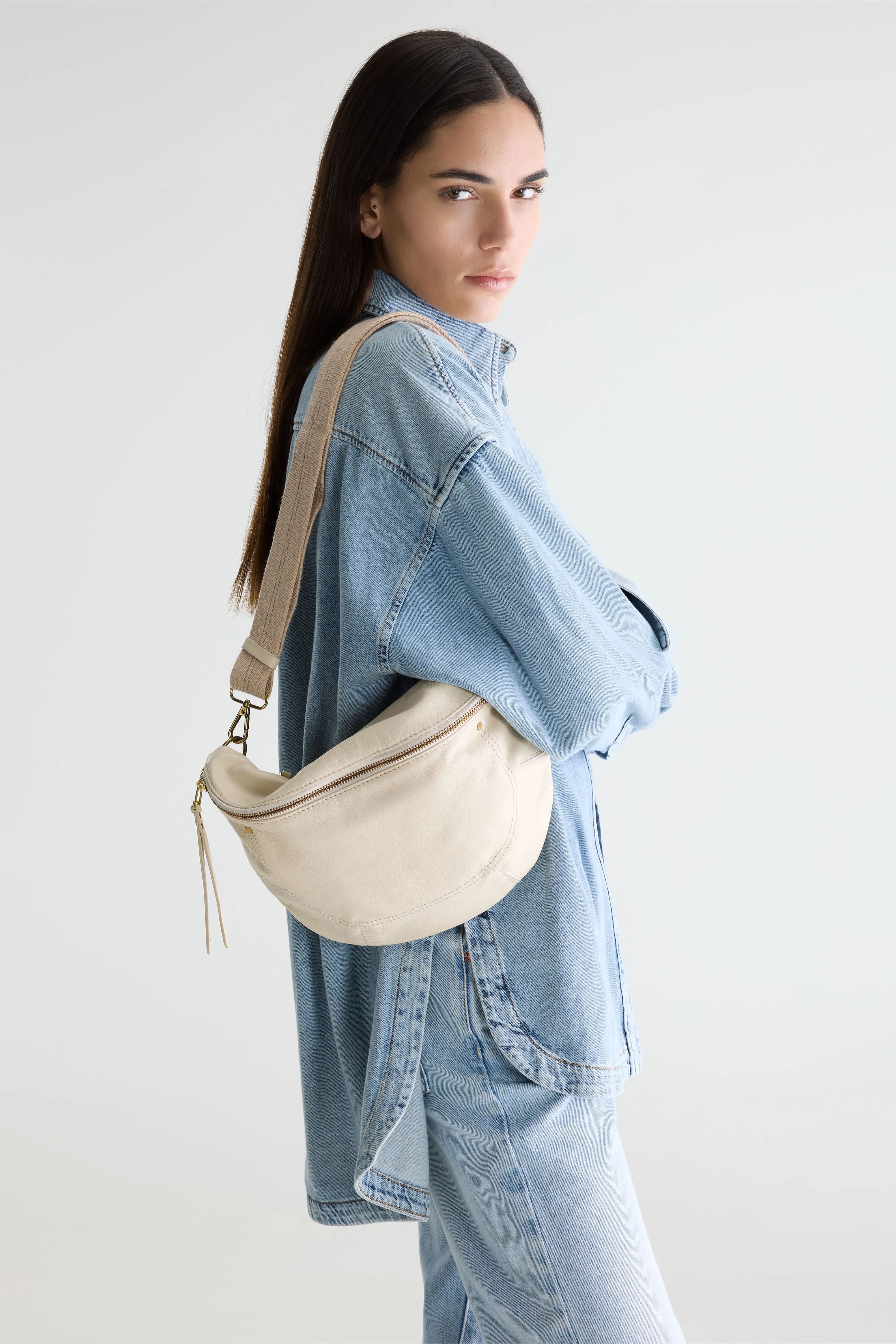 Sac Banane En Cuir Écru Souple Souply - Rice Pour Femme | Bellerose