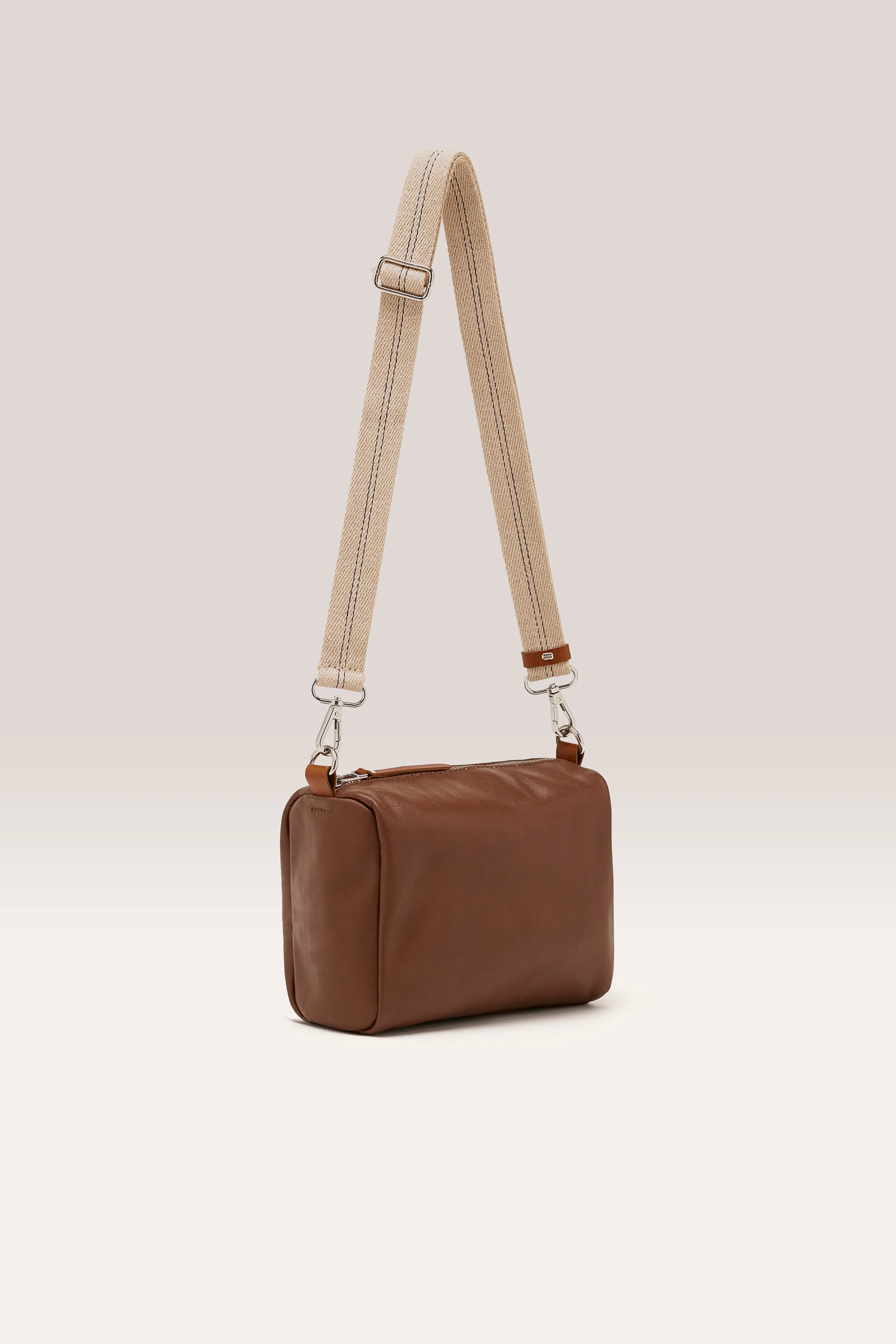 Sobox supple bag (252 / W / COGNAC)