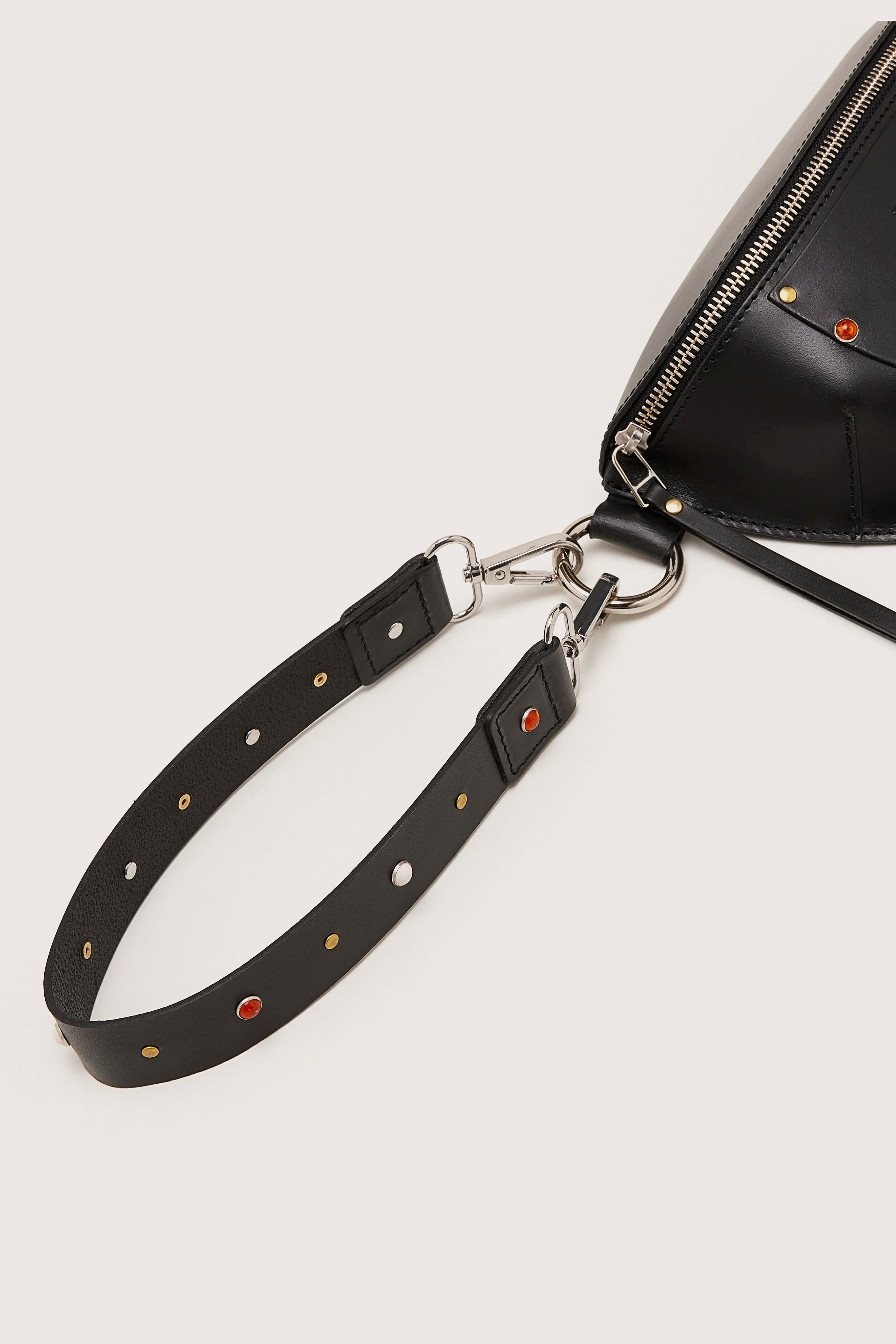 Sogka Adjustable Leather Strap - Black For Women | Bellerose