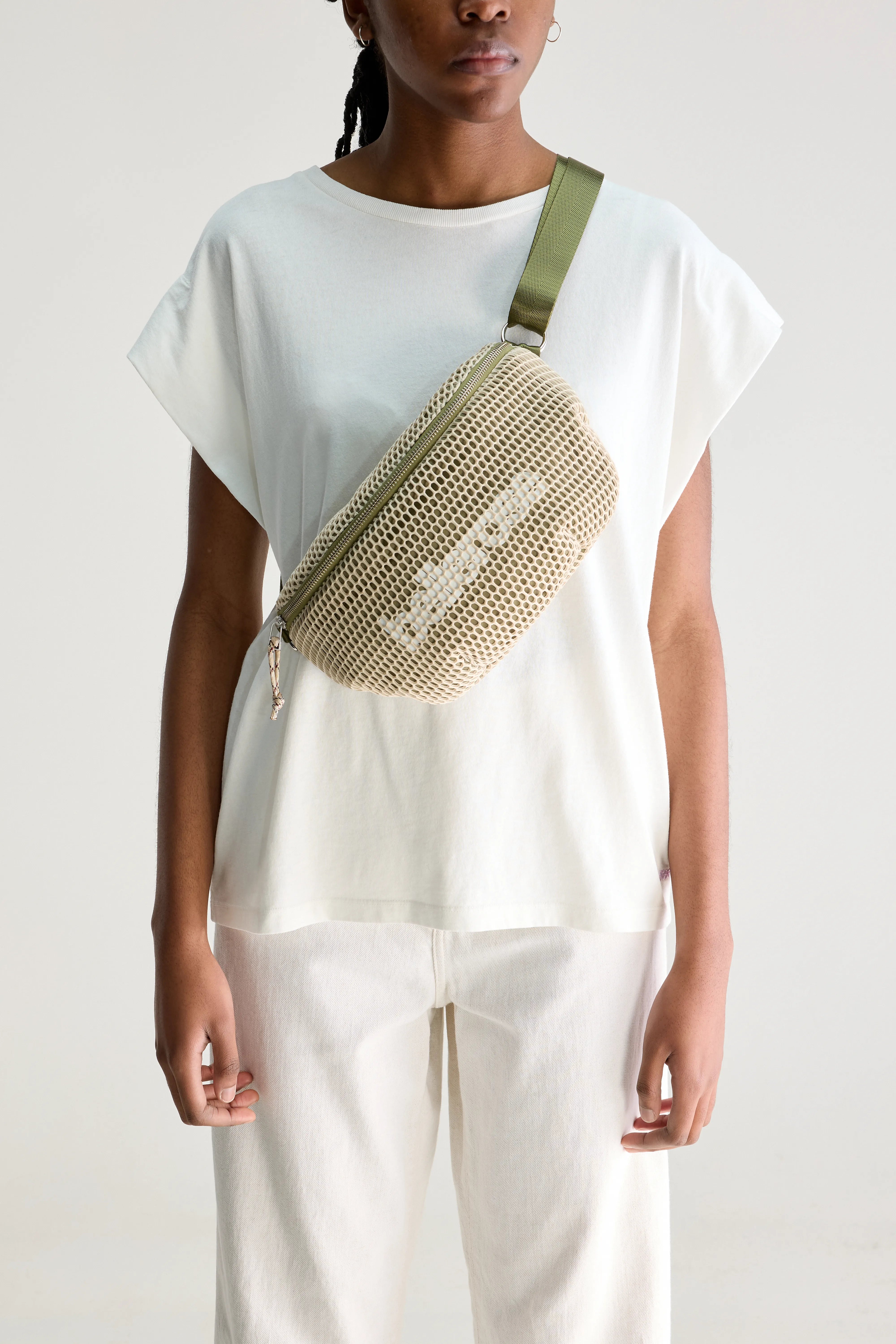 Hosie Sling Bag - Cement / Jeep For Women | Bellerose