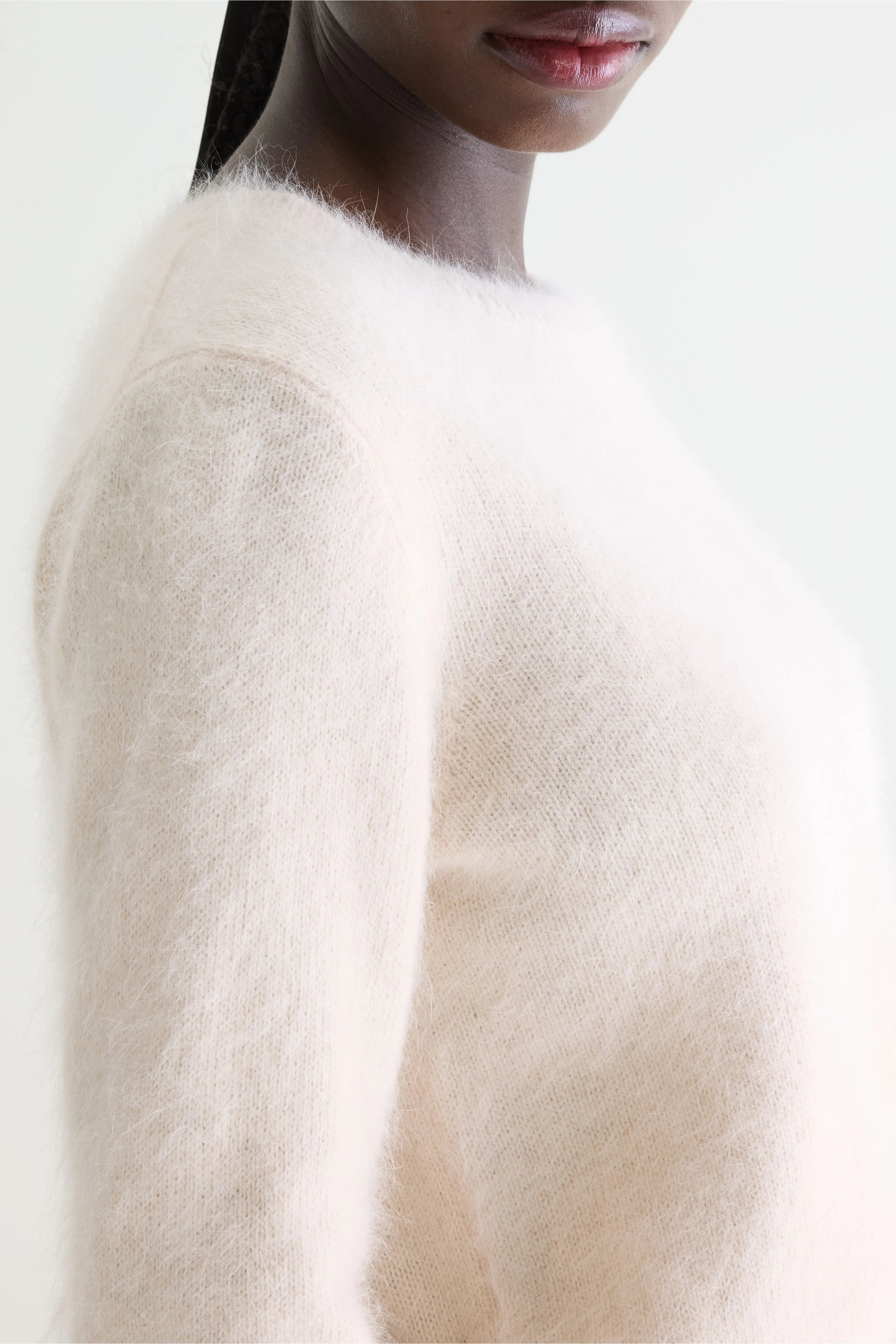 Datti Angora-blend Ecru Sweater - Parchemin For Women | Bellerose