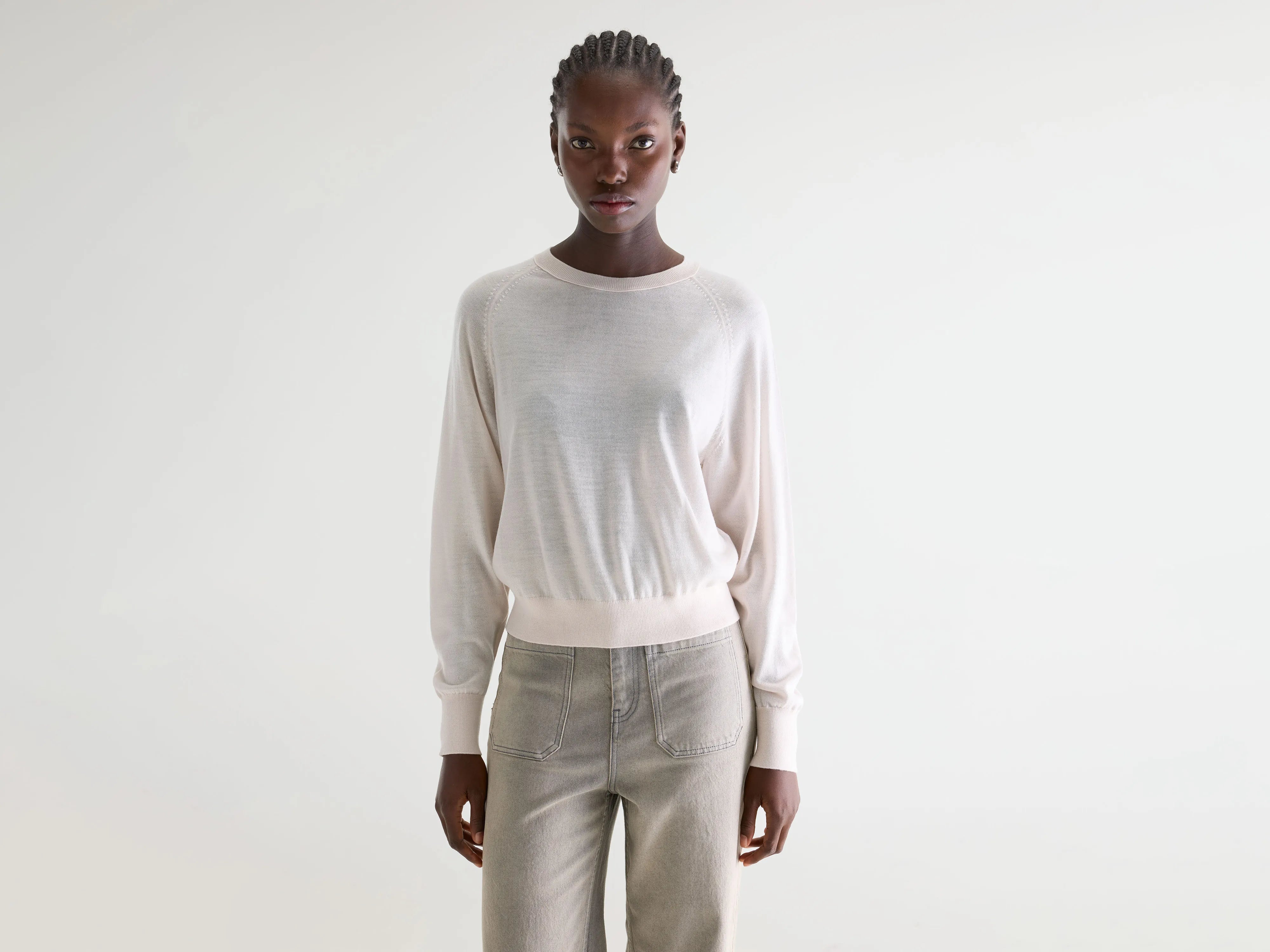 Delen klassieke trui met ronde hals (252 / W / IVORY)