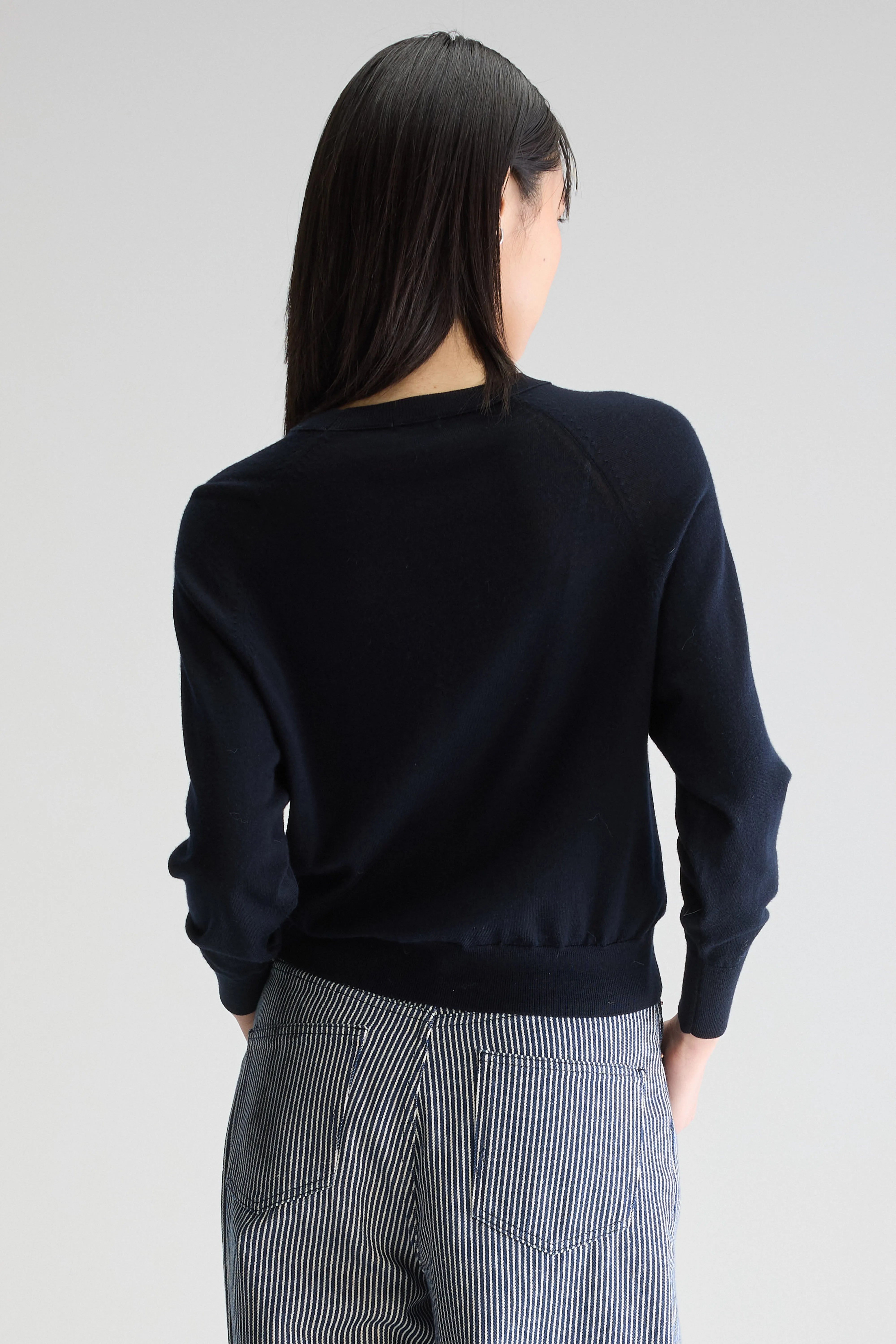 Delen Classic Crewneck Navy Sweater - Navy For Women | Bellerose