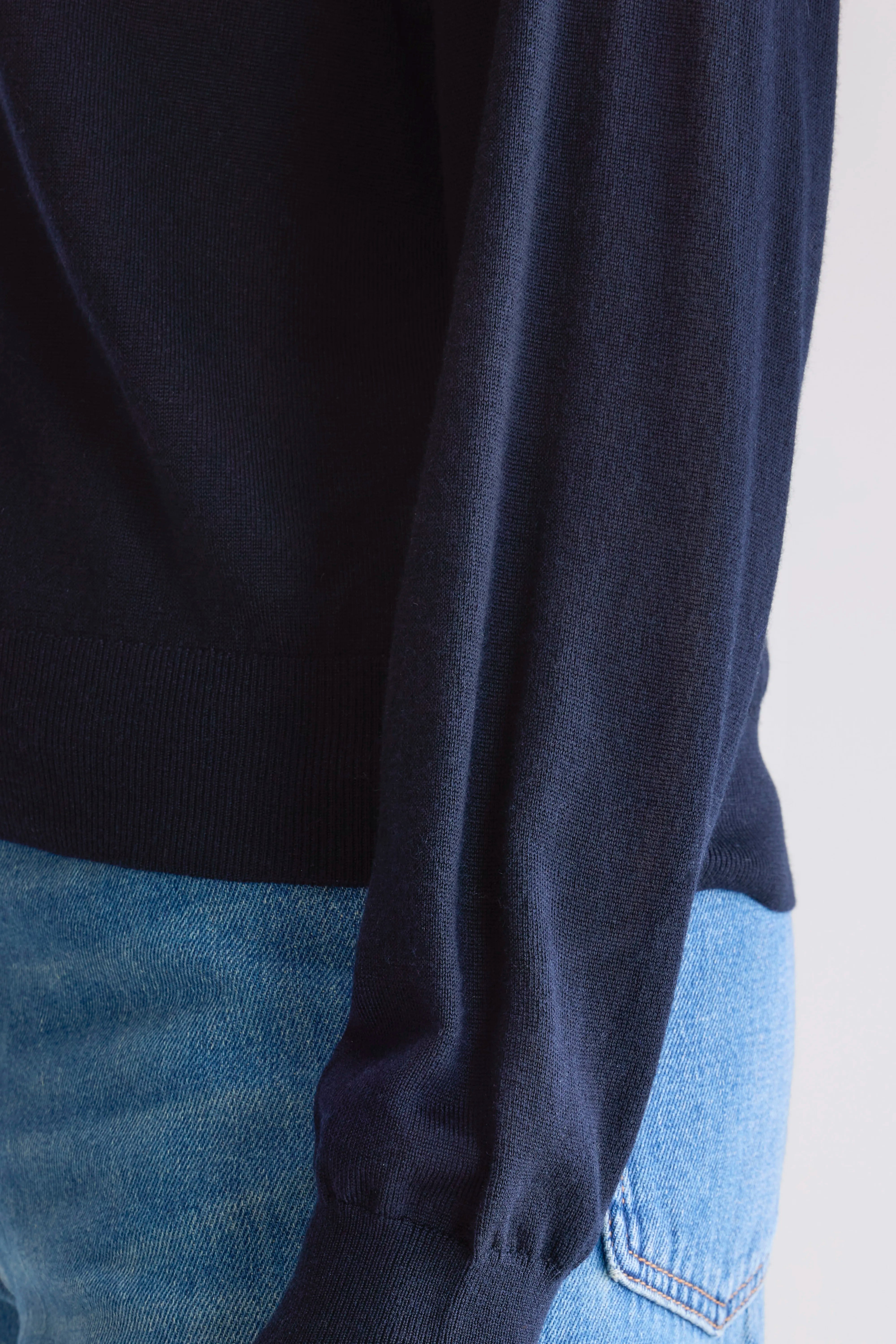 Delen classic crewneck sweater (252 / W / NAVY)