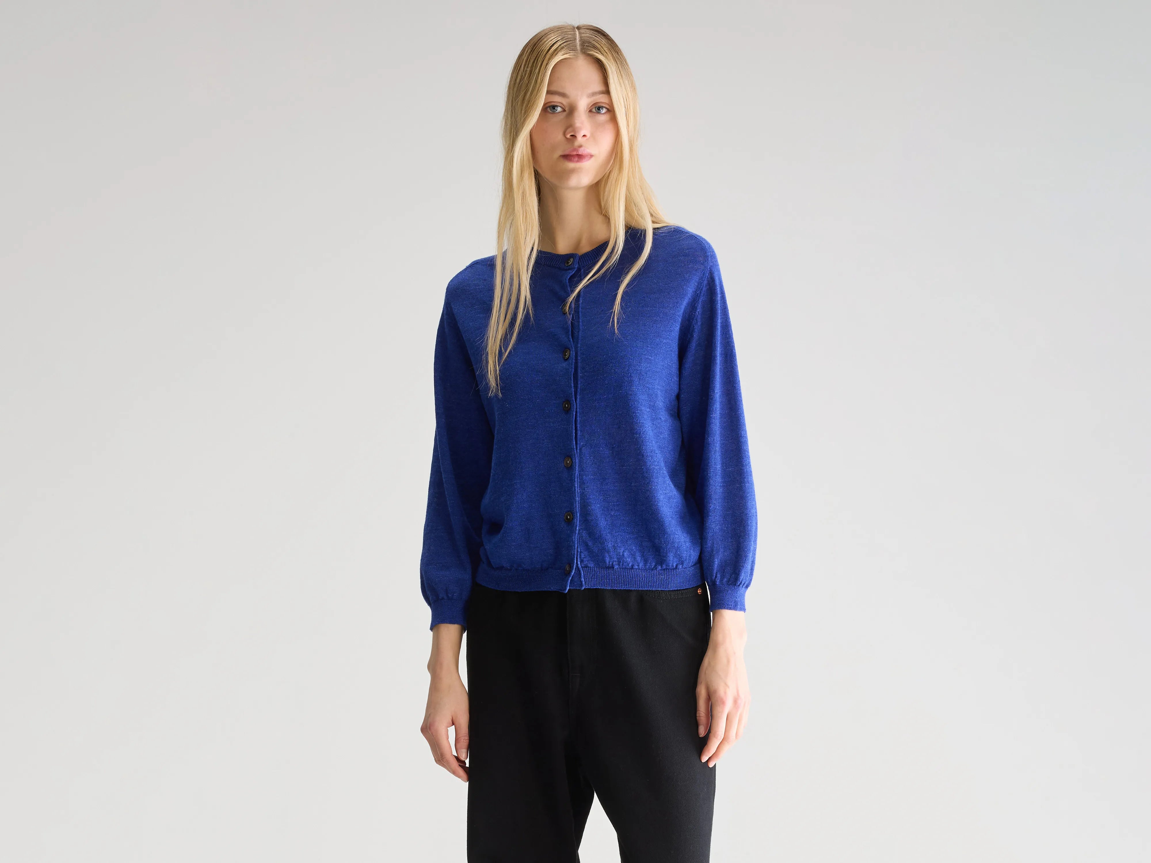 Cardigan classique Neeta (251 / W / BLUEWORKER)