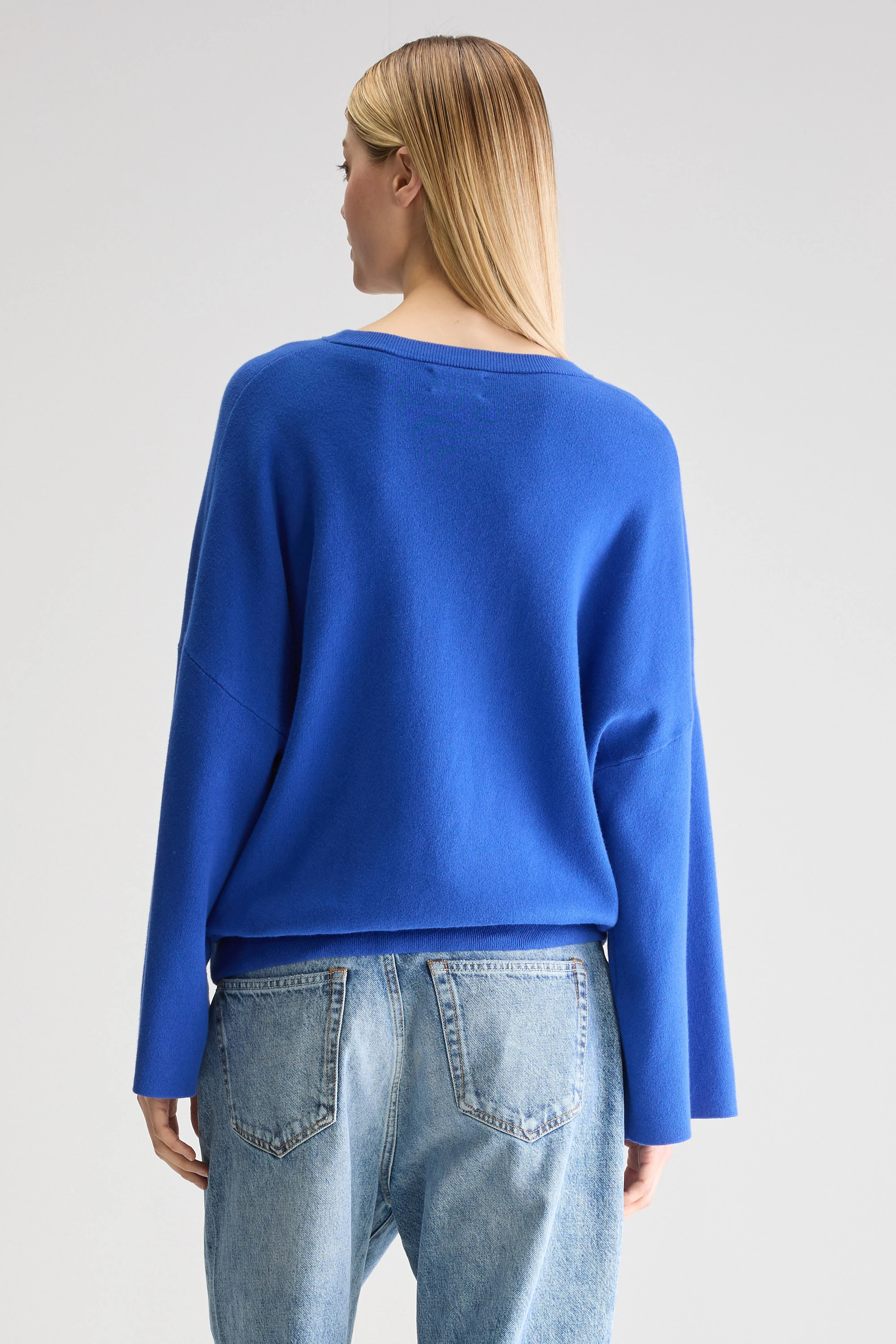 Anga round-neck sweater (251 / W / LAZULI)