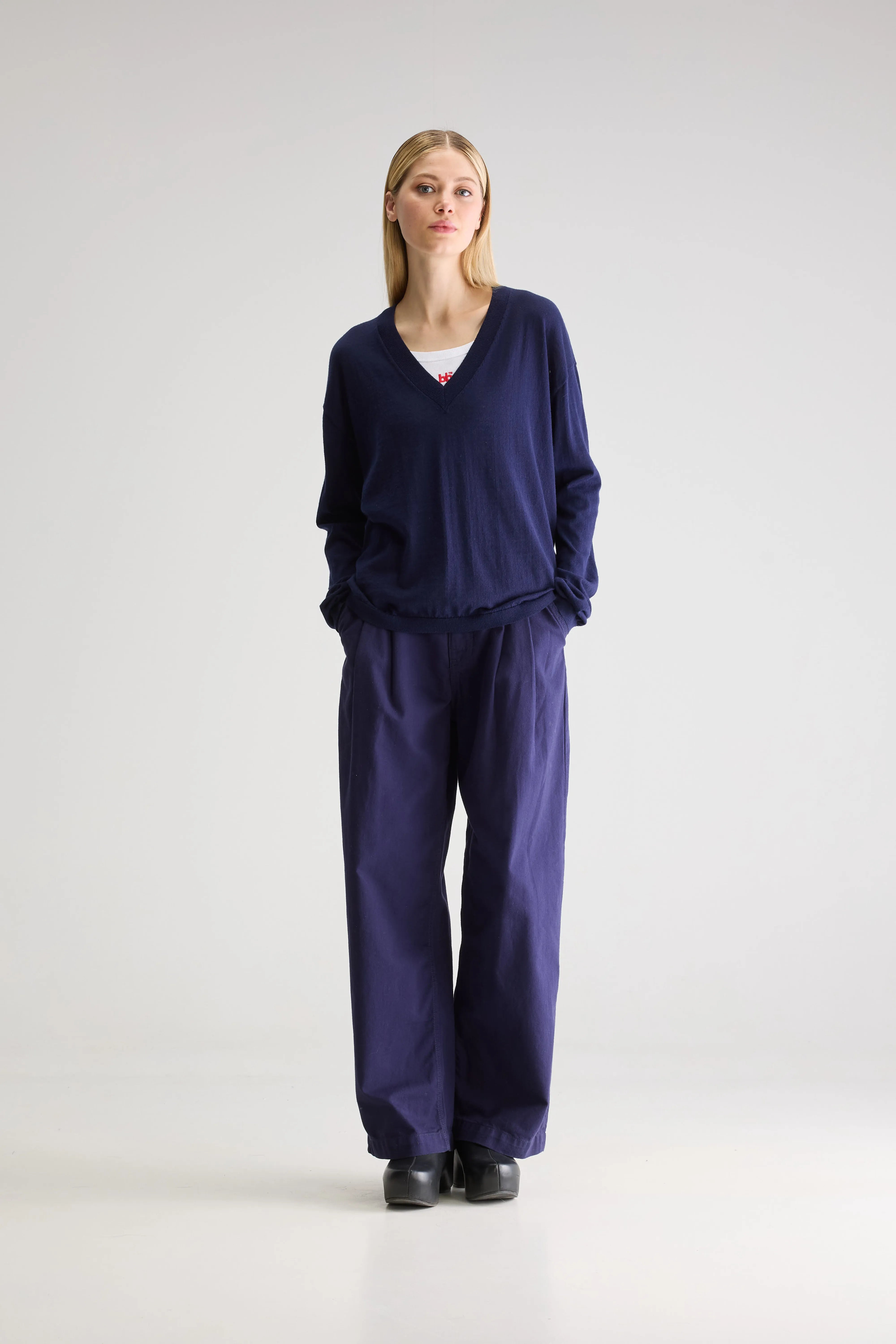 Alima V-neck Sweater - Ink For Women | Bellerose