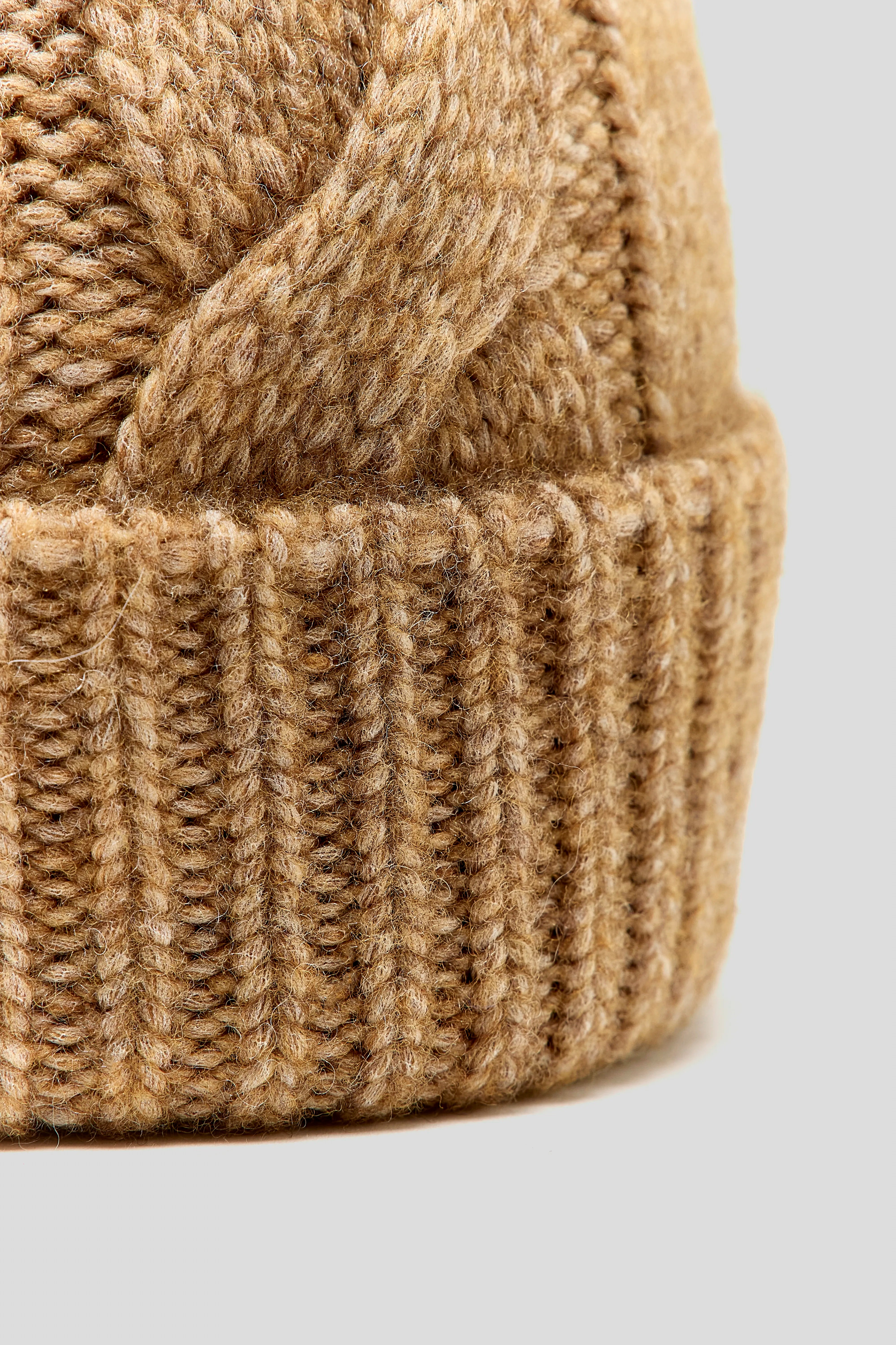 Dicat knitted beanie (252 / W / BISCUIT)