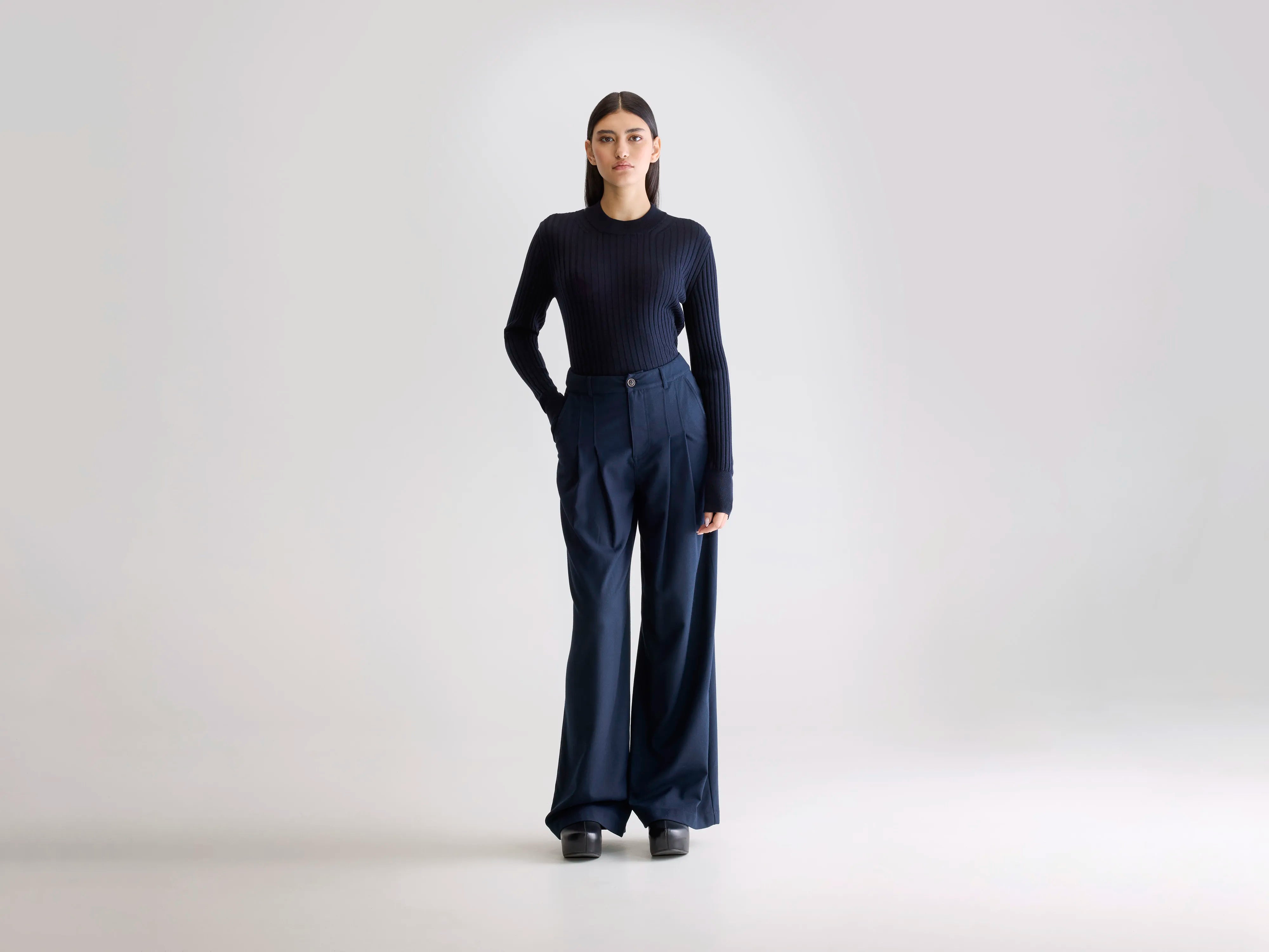 Sixtine tailored trousers (252 / W / NAVY)