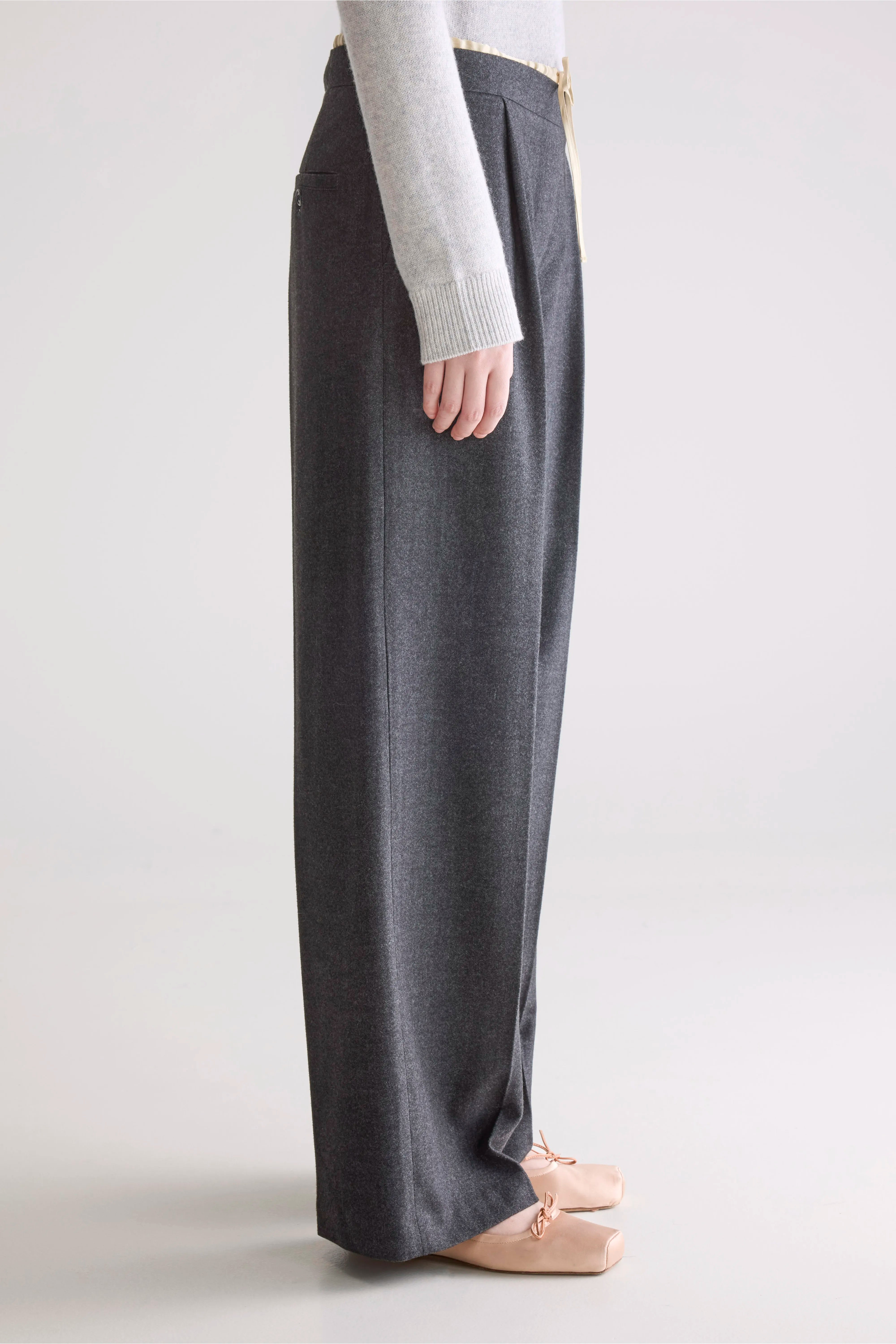 Turin Formal Trousers - Anthracite For Women | Bellerose