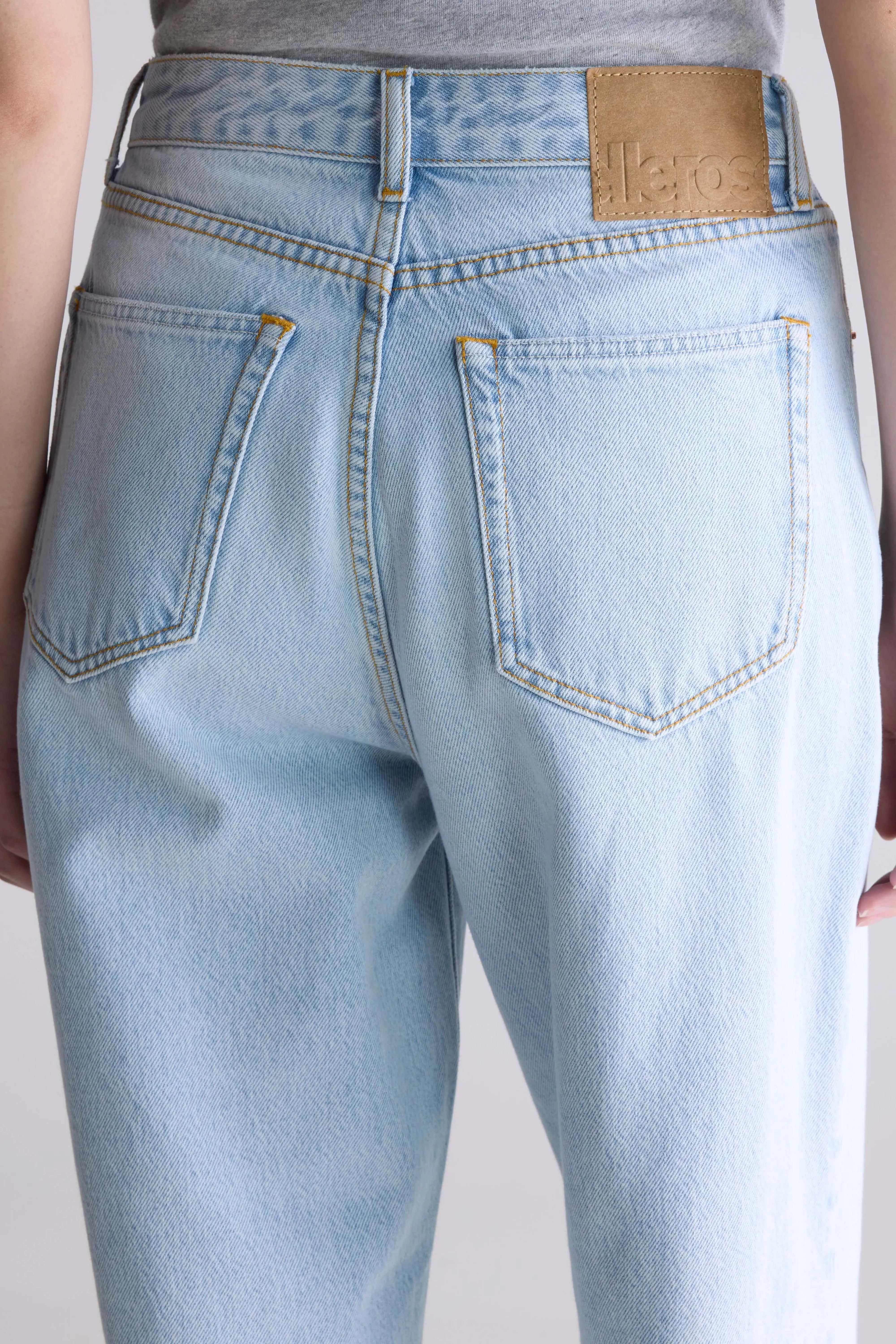Denim N. 66 wide jeans (252 / W / USED LT BLUE)
