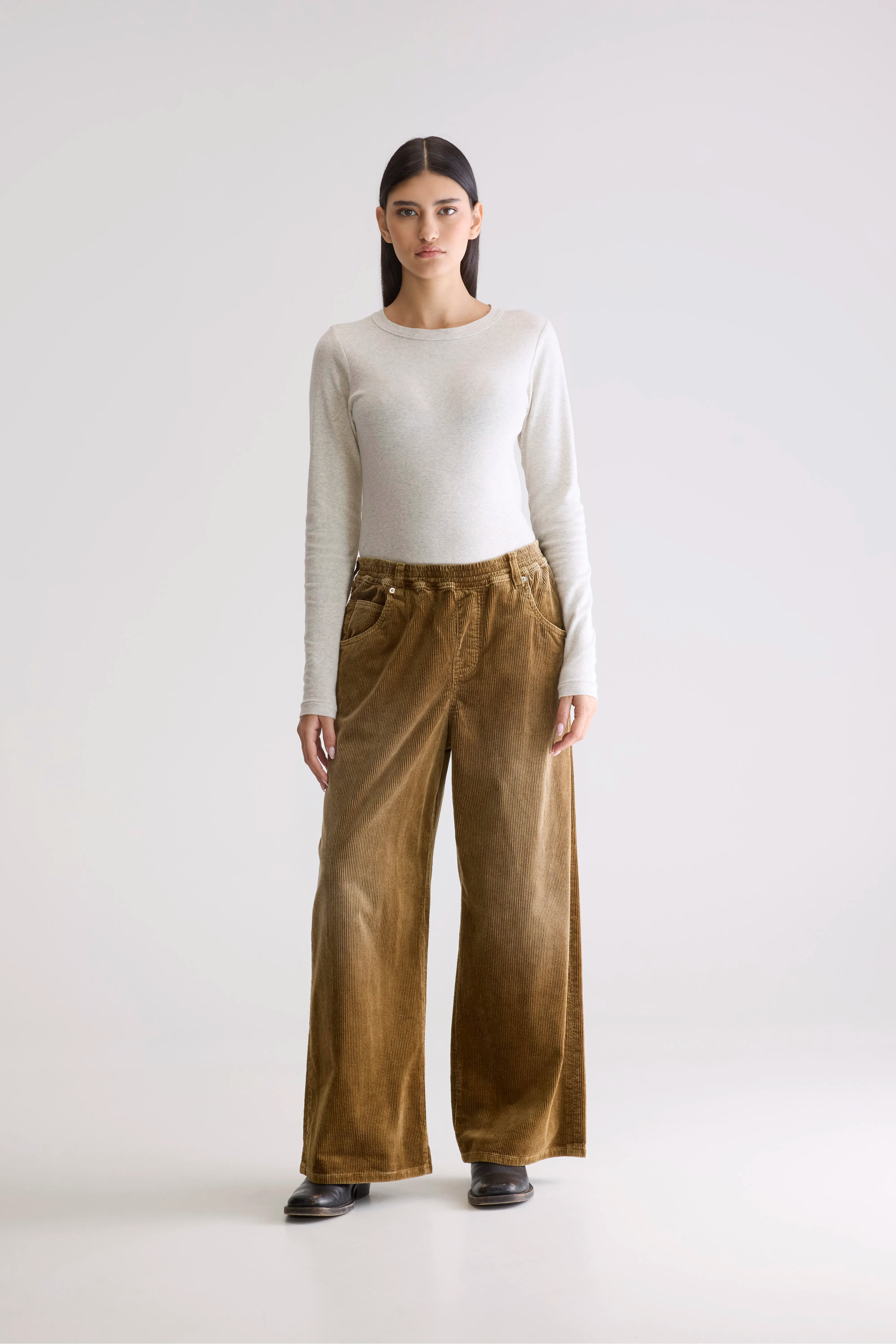 Galina wide trousers (252 / W / SOIL)