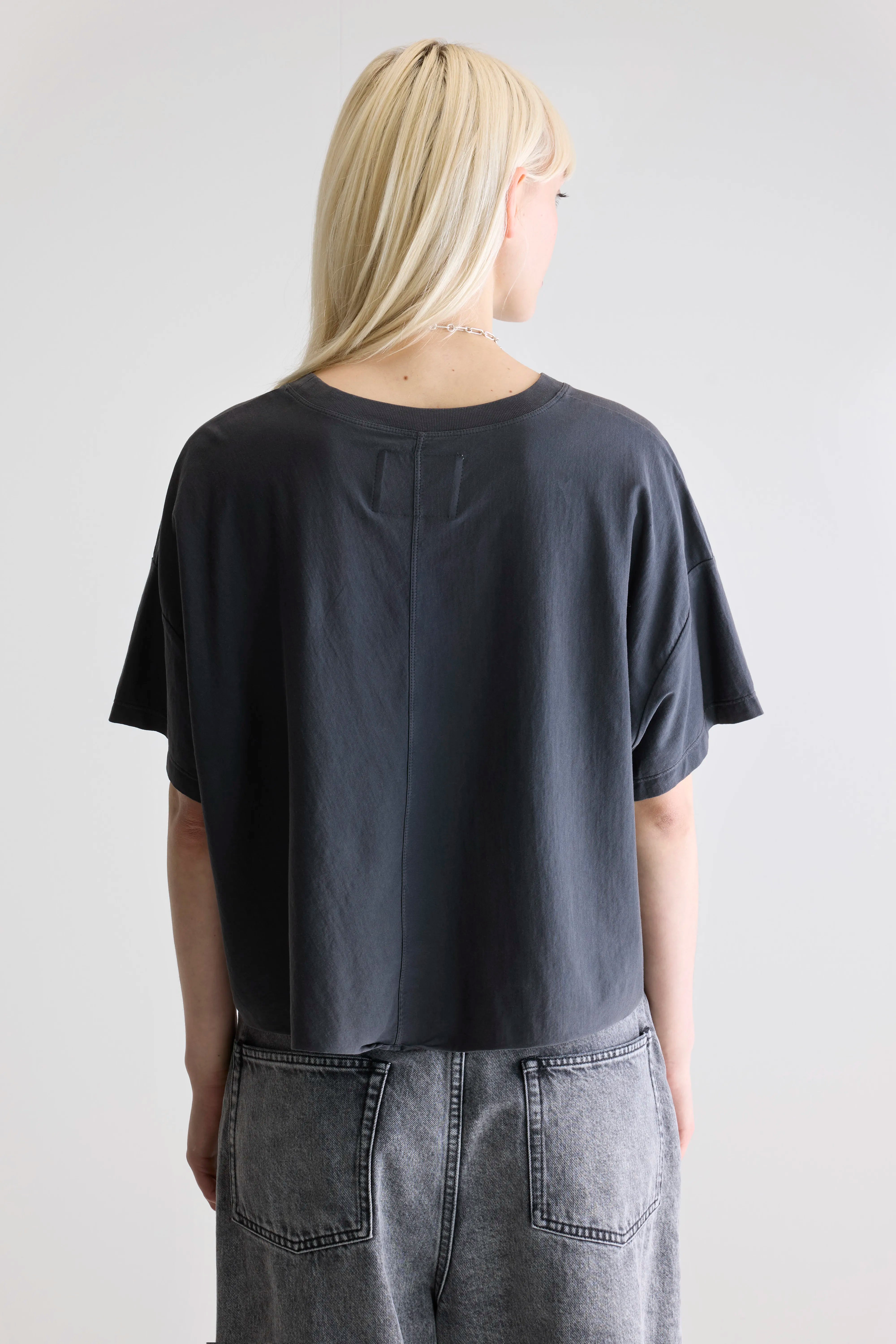 Farpy cropped t-shirt (252 / W / BLACK SAND)