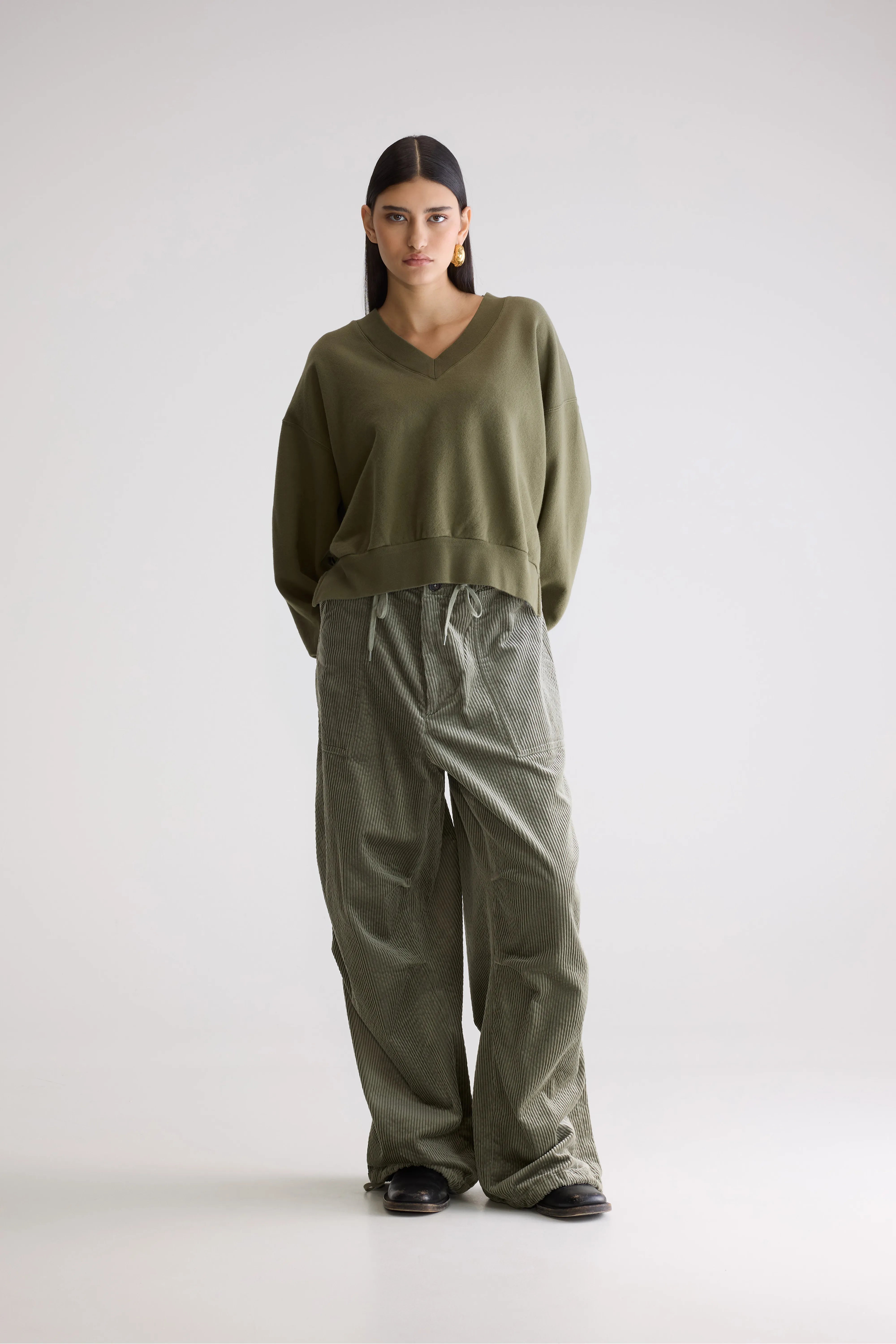 Varola V-neck Sweatshirt - Olive For Women | Bellerose