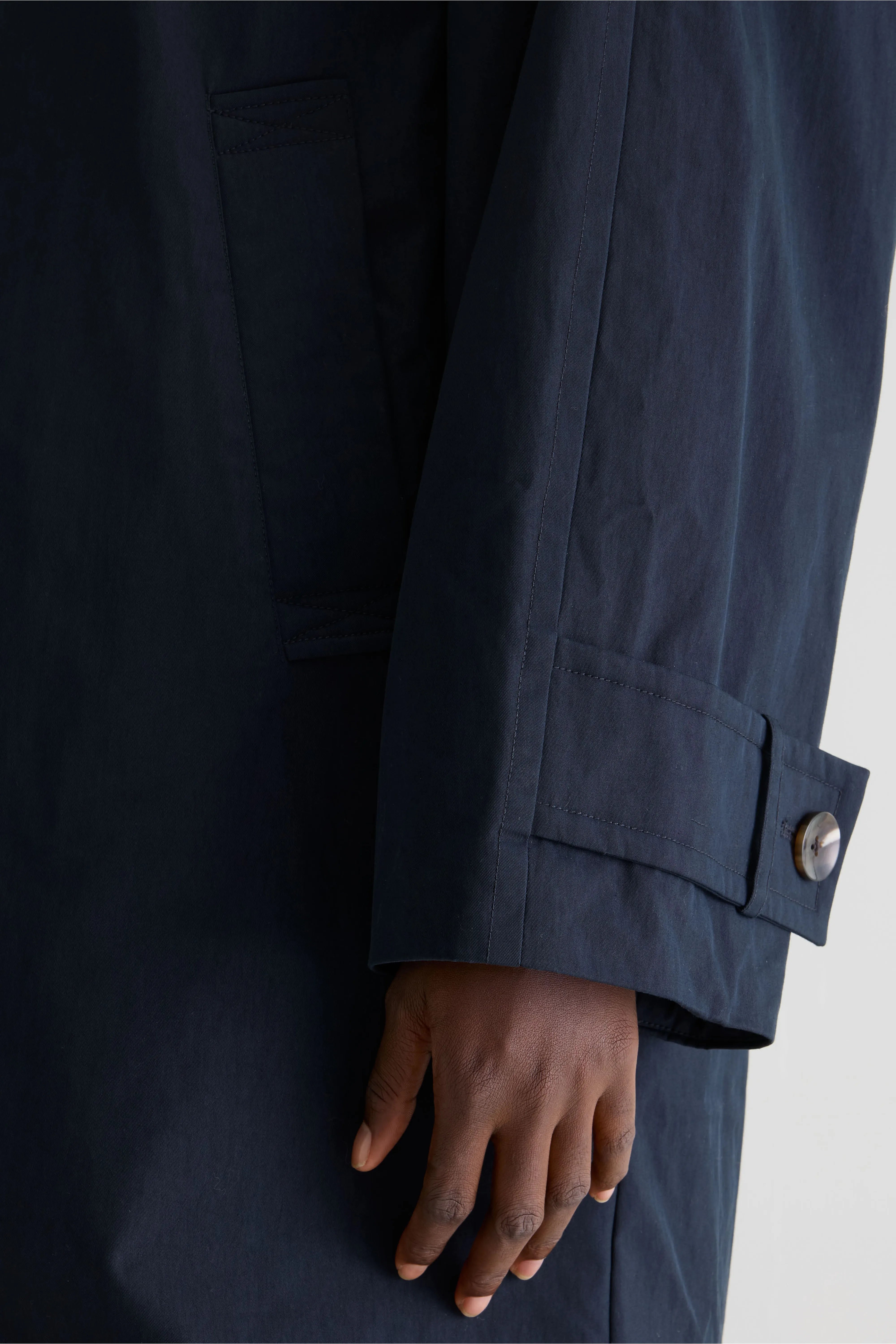 Hestia trenchcoat (252 / W / NAVY)