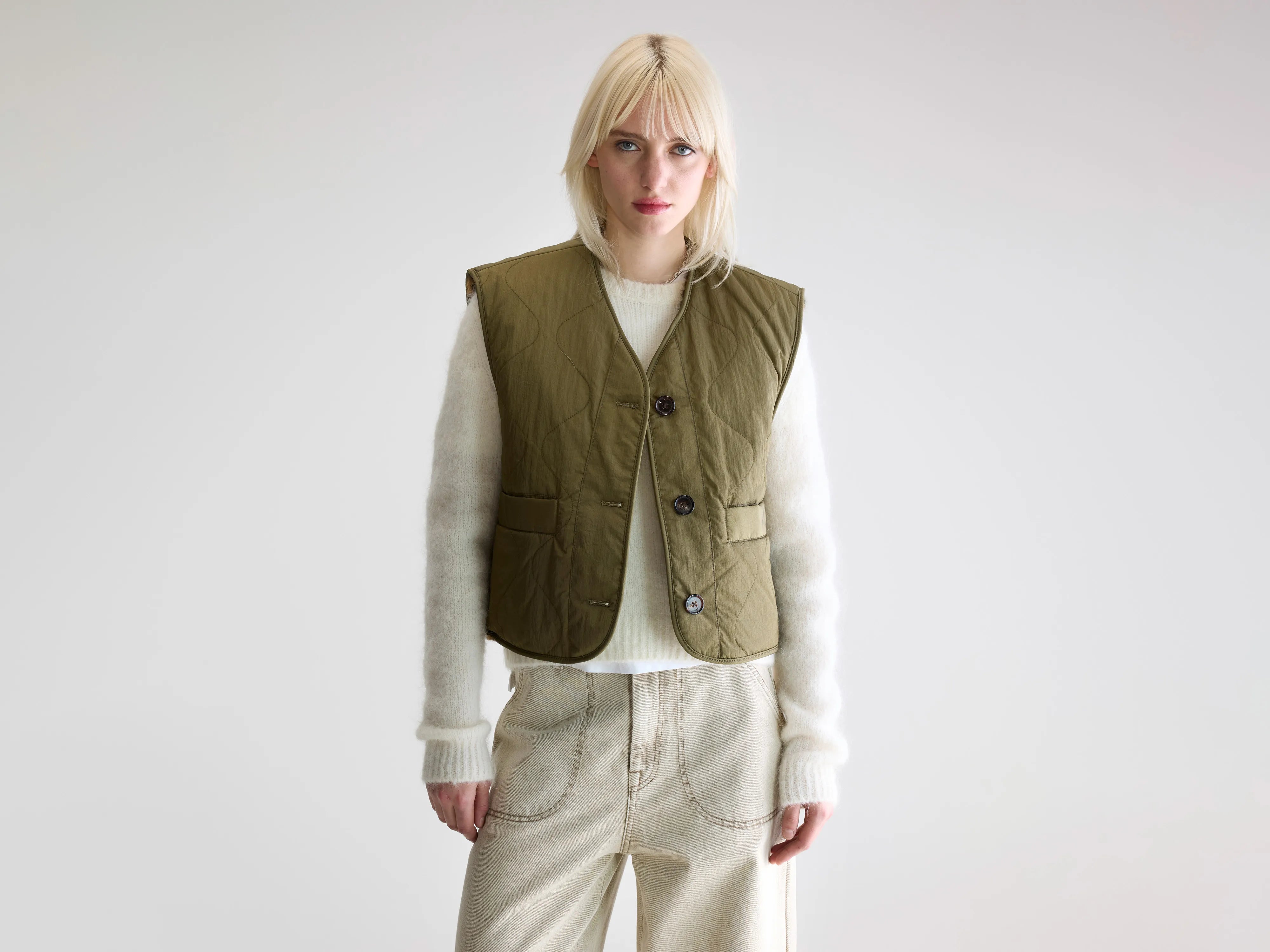 Eloise mouwloze jas (252 / W / ARMY)