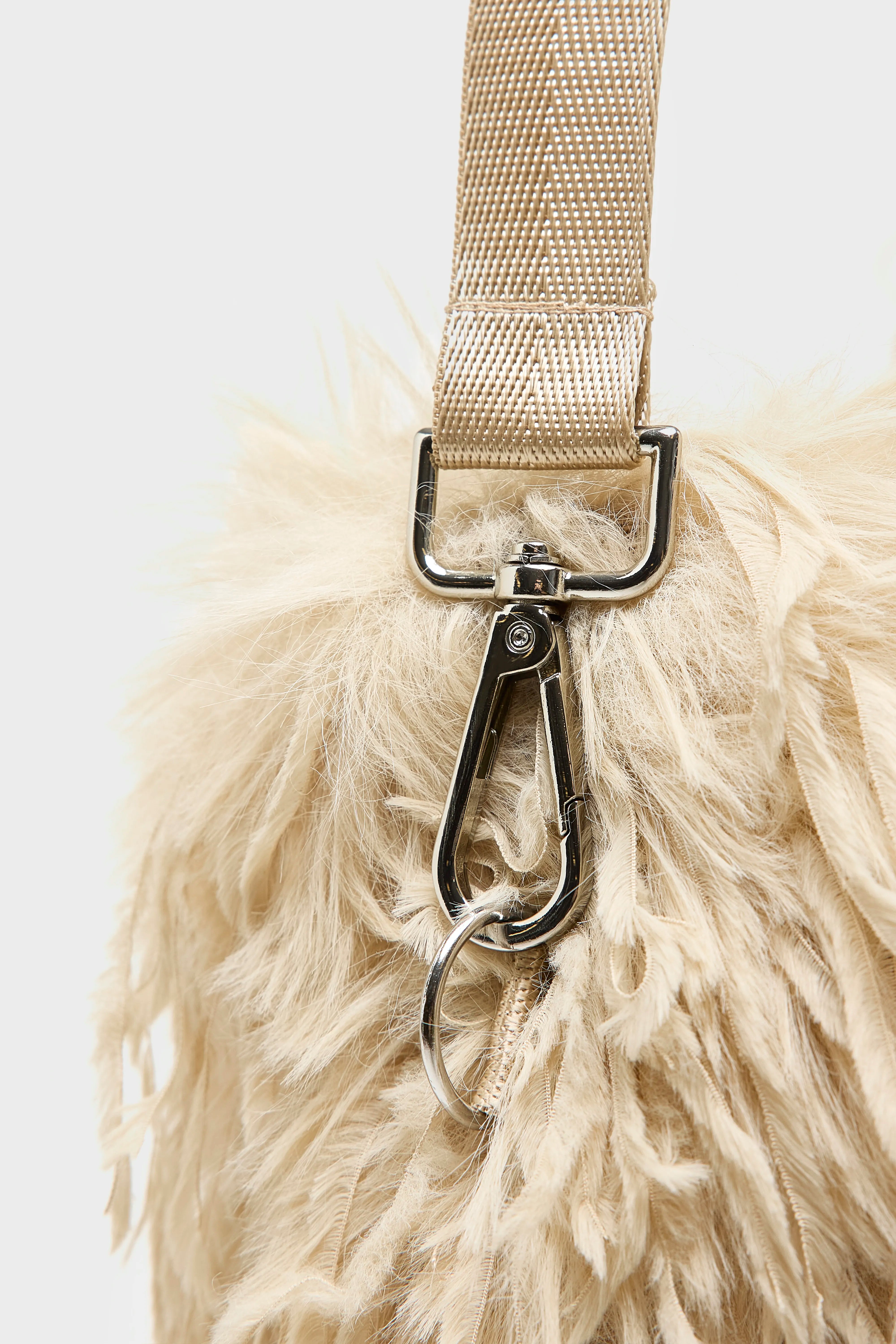 Helmin shoulder bag (252 / W / NUAGE)