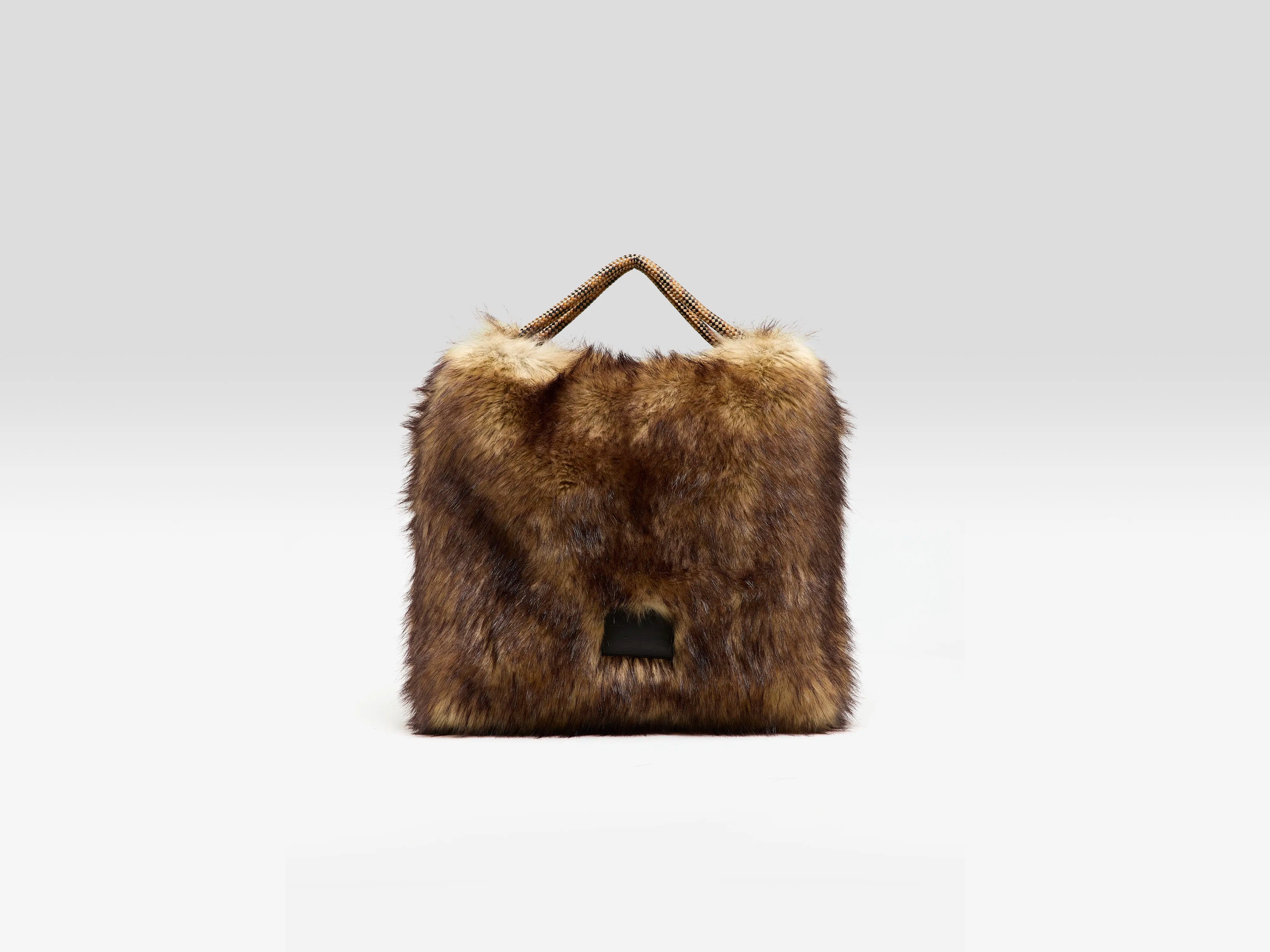 Hela shoulder bag (252 / W / DISPLAY A)