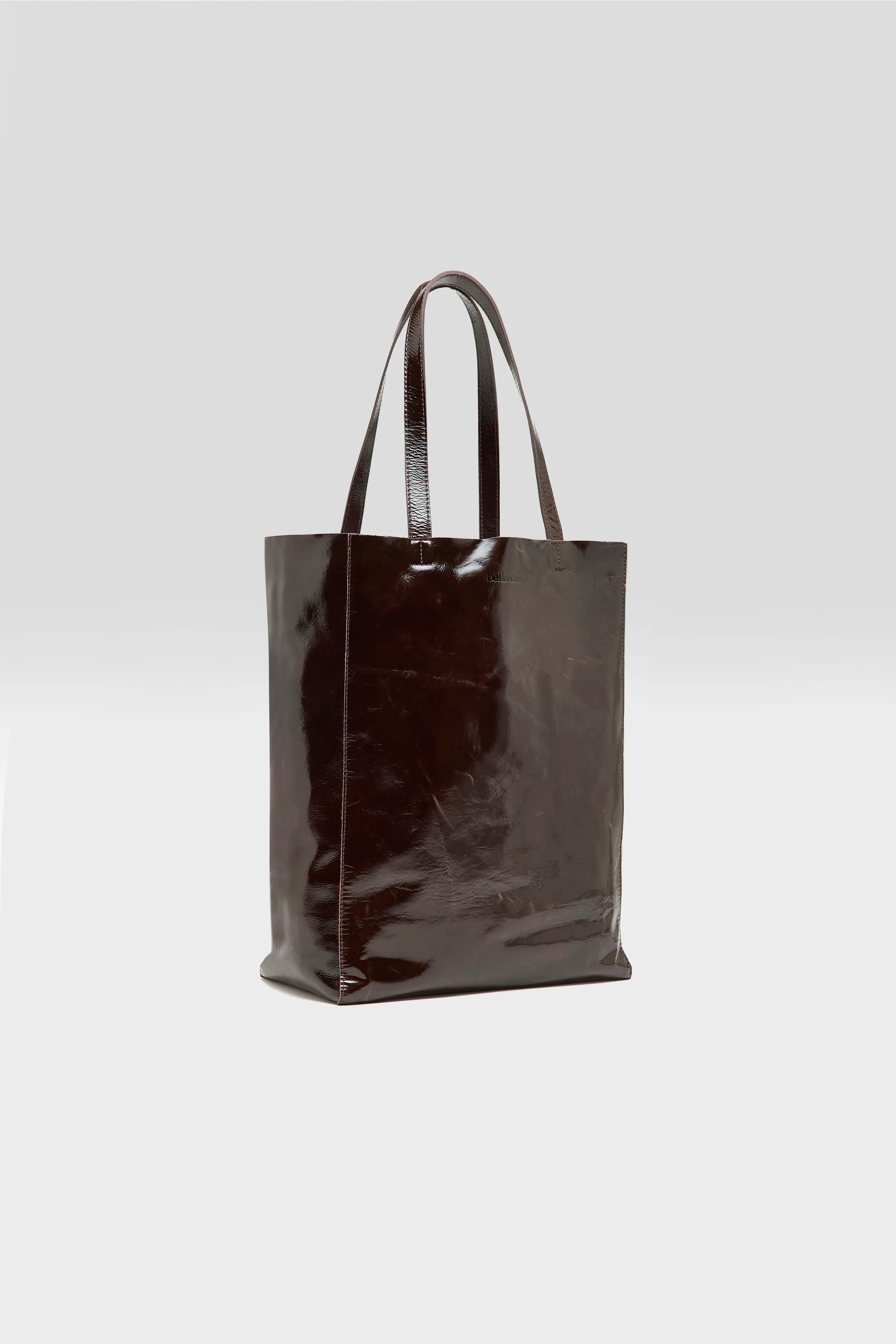 Nirya bordeaux lakleren totebag (252 / W / WINE)